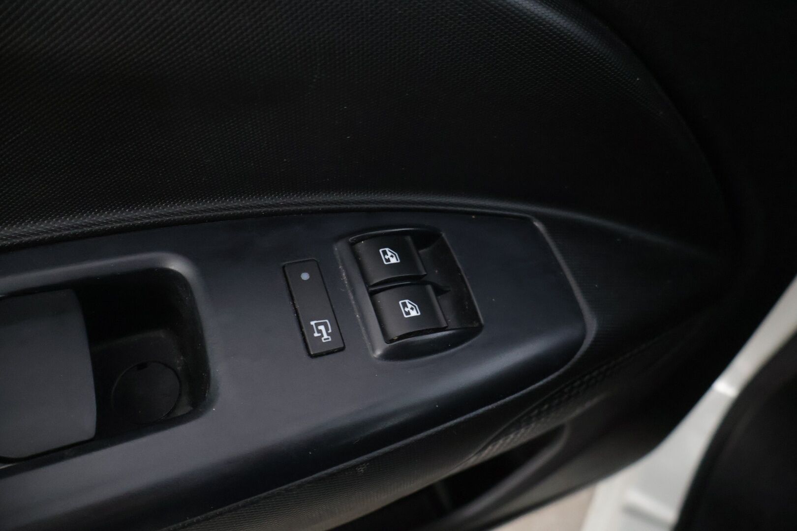 Opel Combo 2018 Van L2H1 1,3 CDTI Start/Stop 70kW MT5 (XIAE) - | ALV | 1 om. Suomi-Auto | Vakkari | Vetokoukku | Penkinlämmitin |
