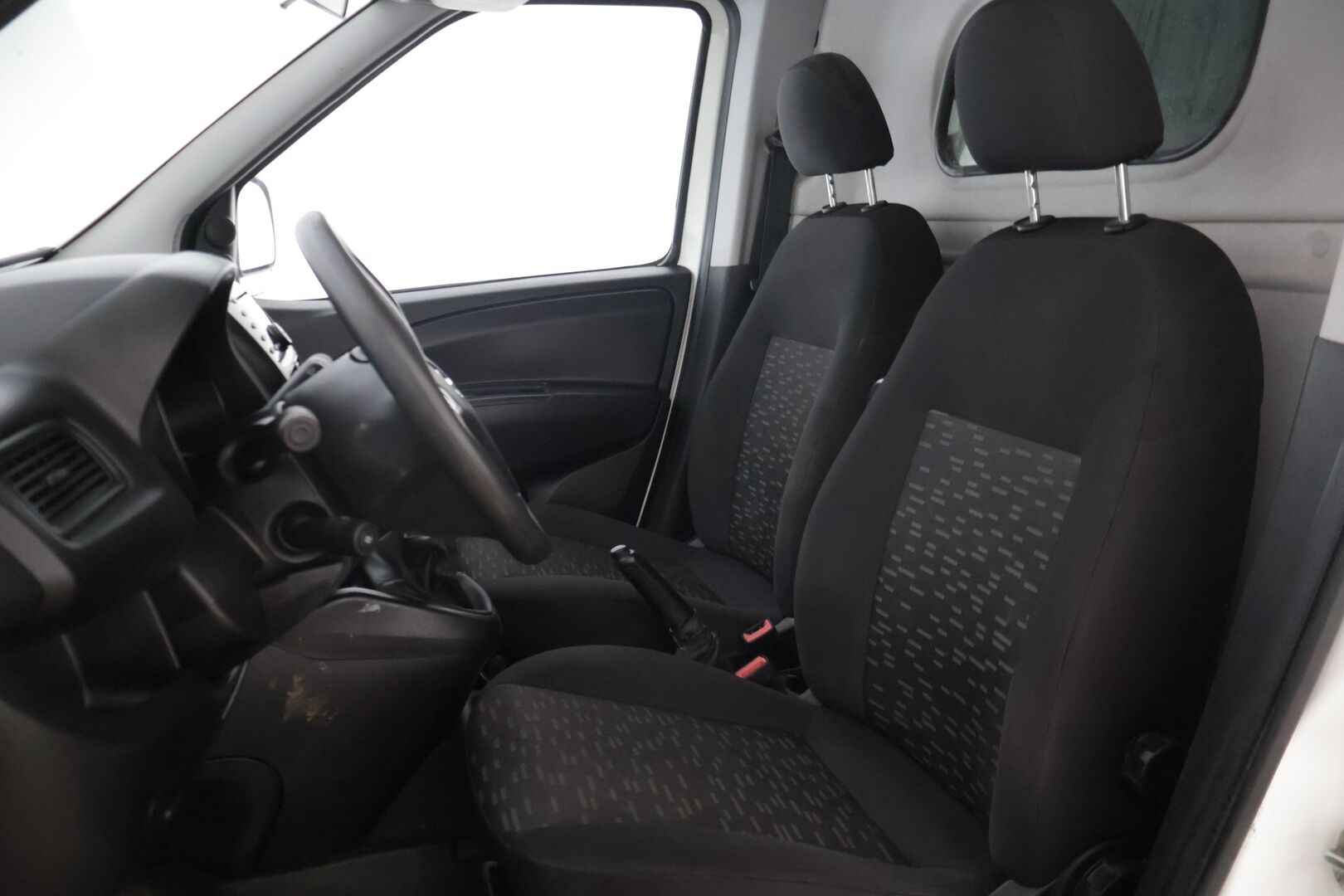 Opel Combo 2018 Van L2H1 1,3 CDTI Start/Stop 70kW MT5 (XIAE) * Vakkari / Start-Stop / Penkinlämmitin * - Juuri huollettu / siisti yksilö / 2x Renkailla - HULLUT AVAJAISHULINAT KORKOTARJOUS 3,29 %