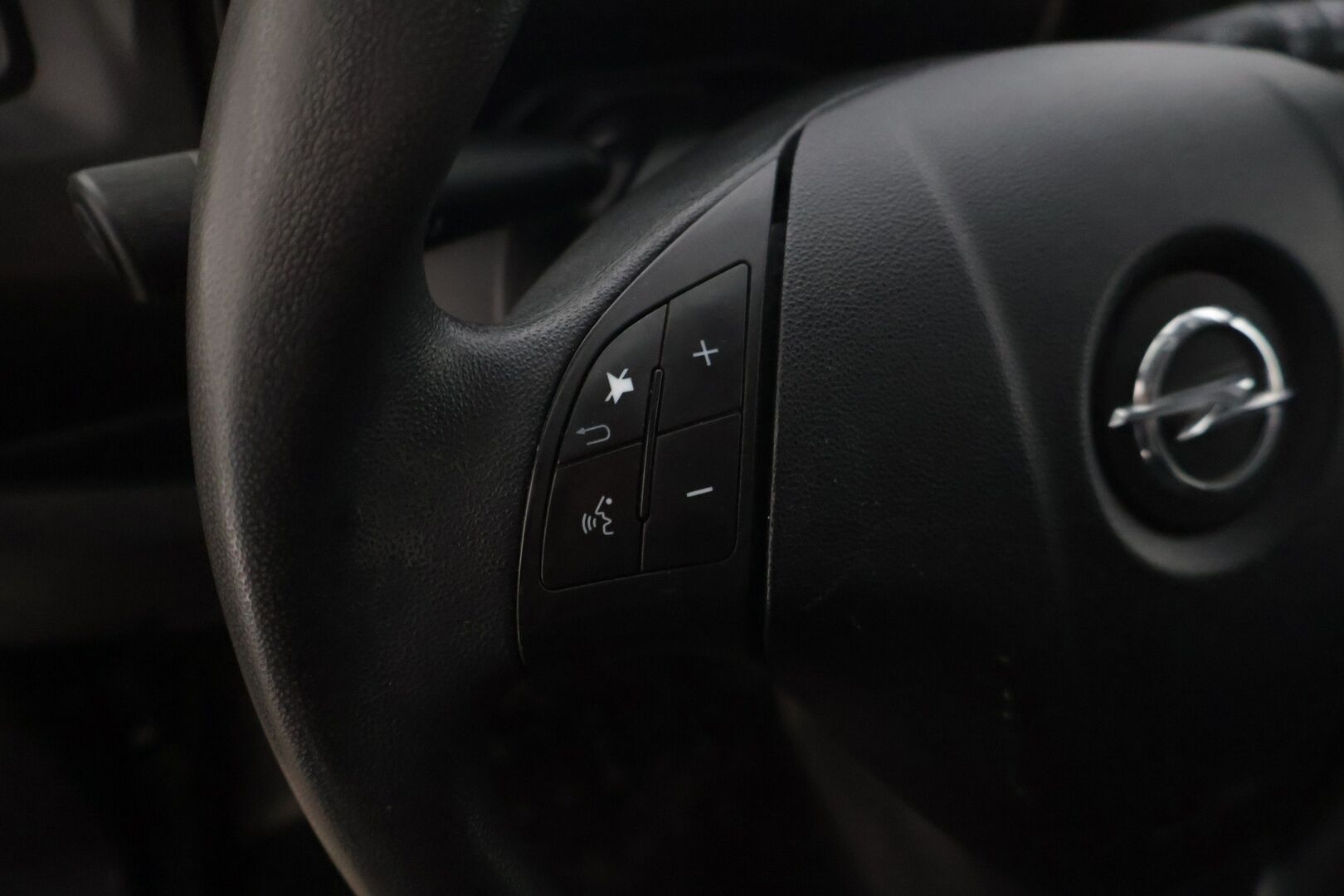 Opel Combo 2018 Van L2H1 1,3 CDTI Start/Stop 70kW MT5 (XIAE) * Vakkari / Start-Stop / Penkinlämmitin * - Juuri huollettu / siisti yksilö / 2x Renkailla - HULLUT AVAJAISHULINAT KORKOTARJOUS 3,29 %