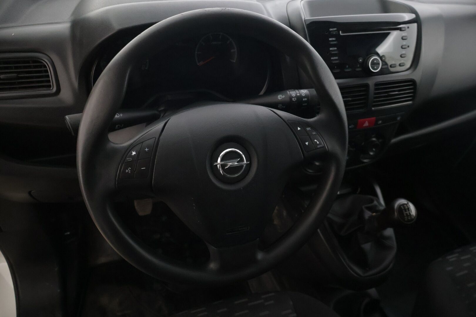 Opel Combo 2018 Van L2H1 1,3 CDTI Start/Stop 70kW MT5 (XIAE) * Vakkari / Start-Stop / Penkinlämmitin * - Juuri huollettu / siisti yksilö / 2x Renkailla - HULLUT AVAJAISHULINAT KORKOTARJOUS 3,29 %