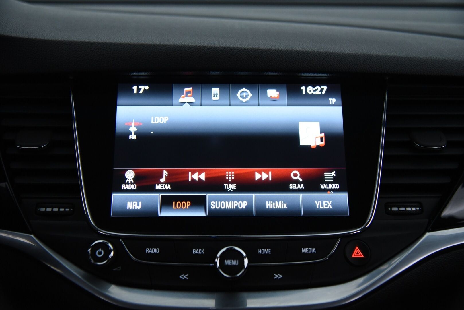 Opel Astra 2017 Sports Tourer Innovation 1,0 Turbo Start/Stop 77kW ECT5 - Sporttipenkit / Koukku /  P. Kamera / LED-valot / Navi / Sisätilanlämmitin  / Navi / KeylessGO / 2x Renkaat 