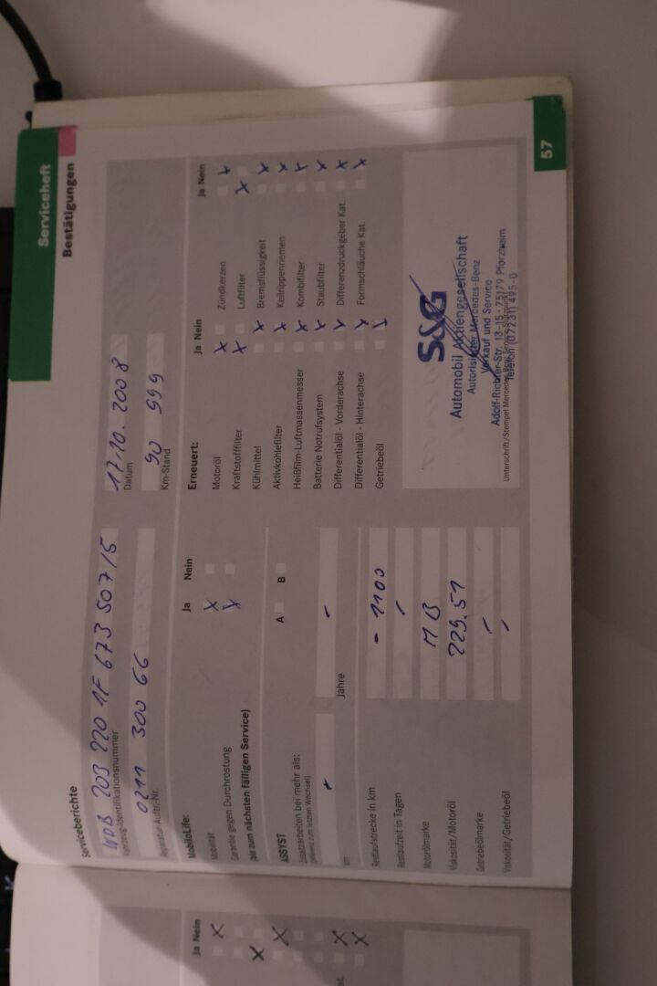 Mercedes-Benz C 2005 320 CDI Autom. - YritysOutlet - Myydään vain yrityksille - Webasto / Nahkapenkit muistilla / Koukku! 