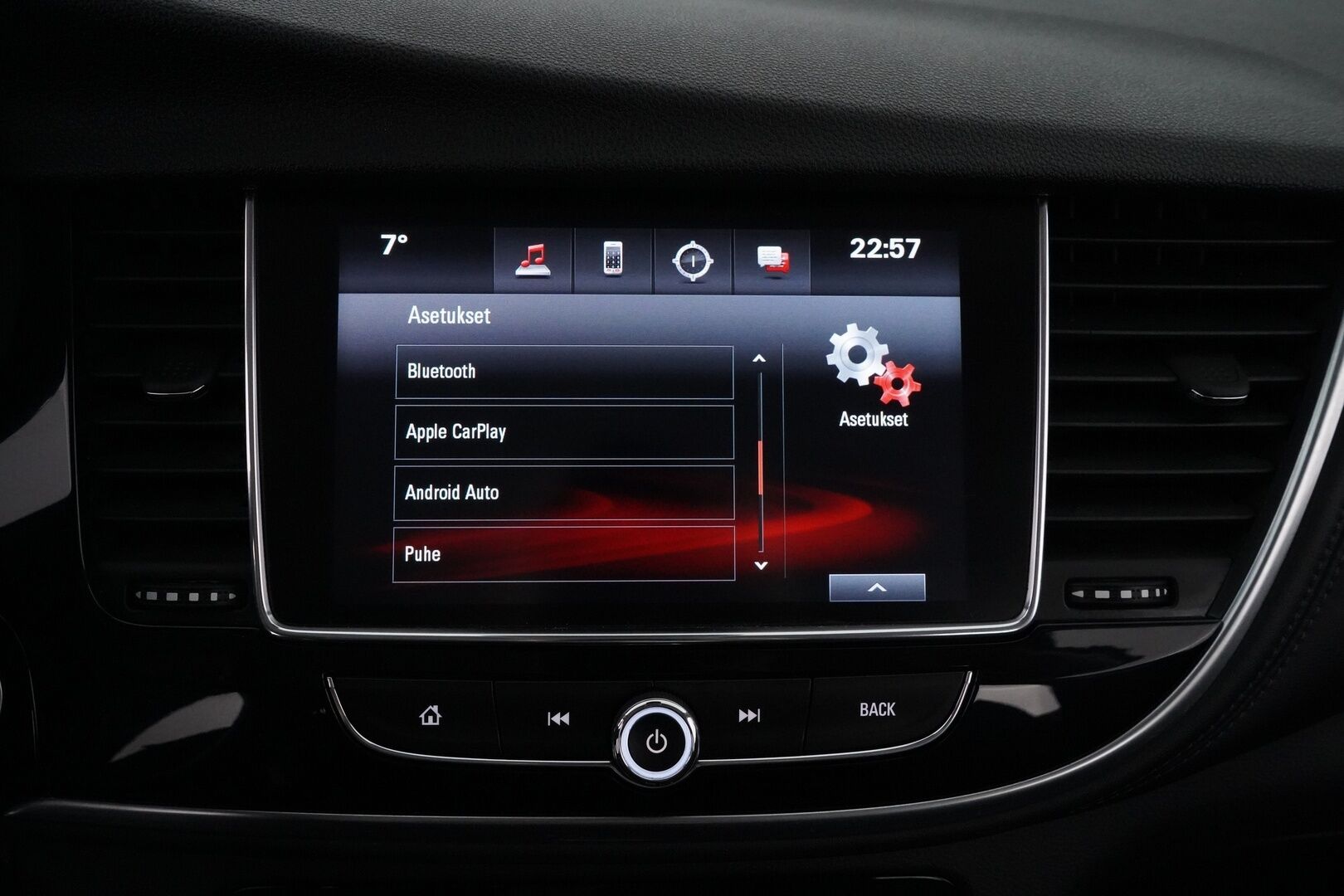 Opel Mokka 2017 X Innovation 1,4 Turbo ECOTEC 103kW AT6 *Puolinahat / Koukku / Kamera / Lohko+sisä / Navi / Ratinlämmitin* - Suomi-auto / Kahdet vanteet / Särmät huollot / Kattavat varusteet