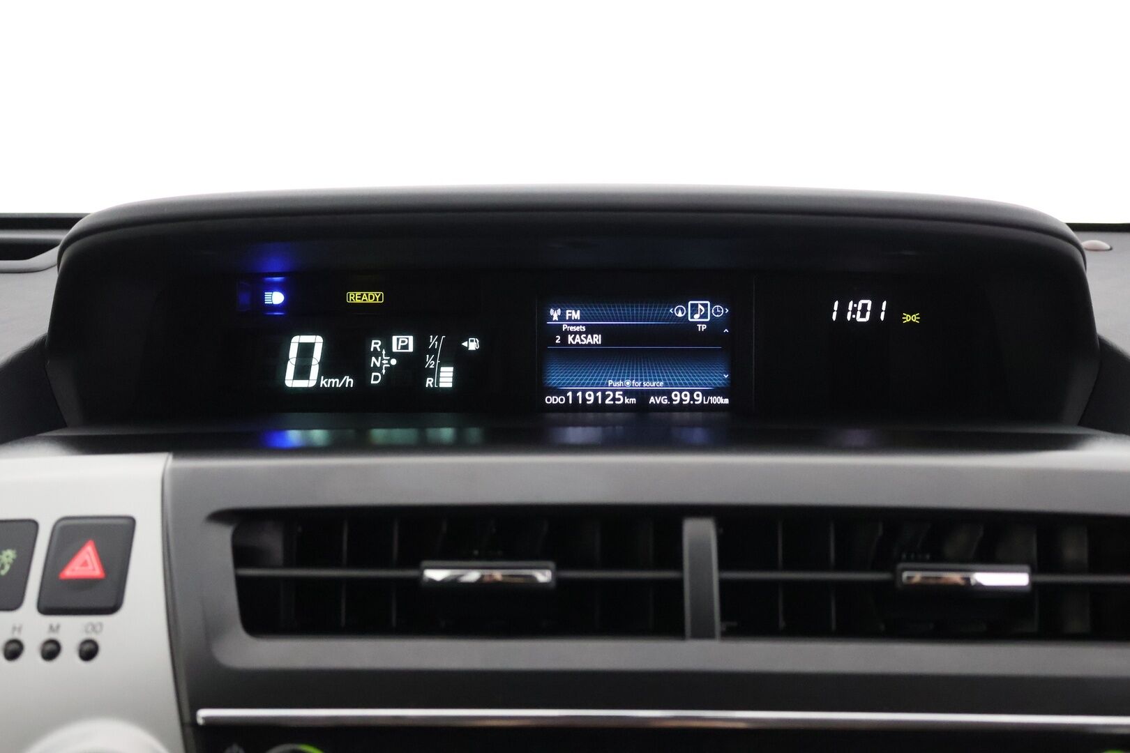 Toyota Prius+ 2017 Active - Suomi-auto | Vakkari | P. Kamera | HUD | Navi | Keyless |