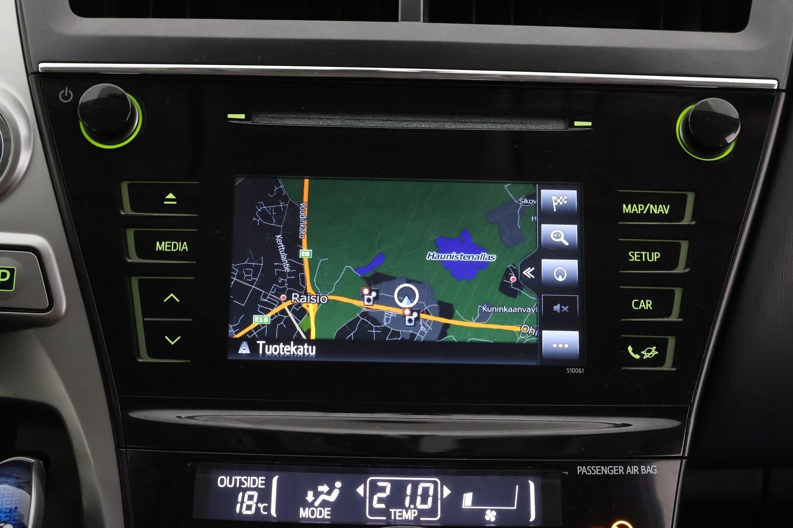 Toyota Prius+ 2017 Active - Suomi-auto | Vakkari | P. Kamera | HUD | Navi | Keyless |