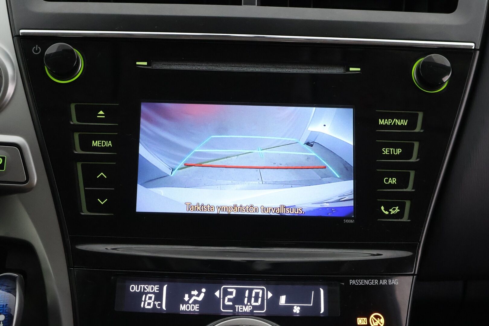 Toyota Prius+ 2017 Active - Suomi-auto | Vakkari | P. Kamera | HUD | Navi | Keyless |