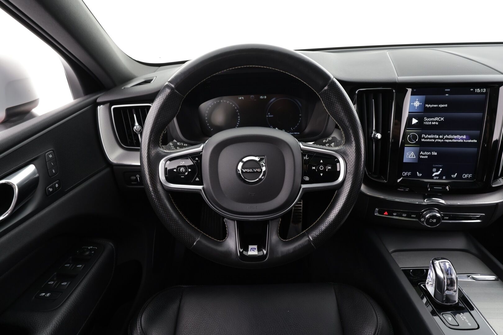 Volvo XC60 2018 T8 AWD R-Design aut * Panorama / Webasto / Koukku / ACC / Full-LED / P.kamera / Sportpenkki Muistilla / Navi * - Suomi-auto / Kahdet renkaat - Osta nyt, maksa vasta ensi vuonna