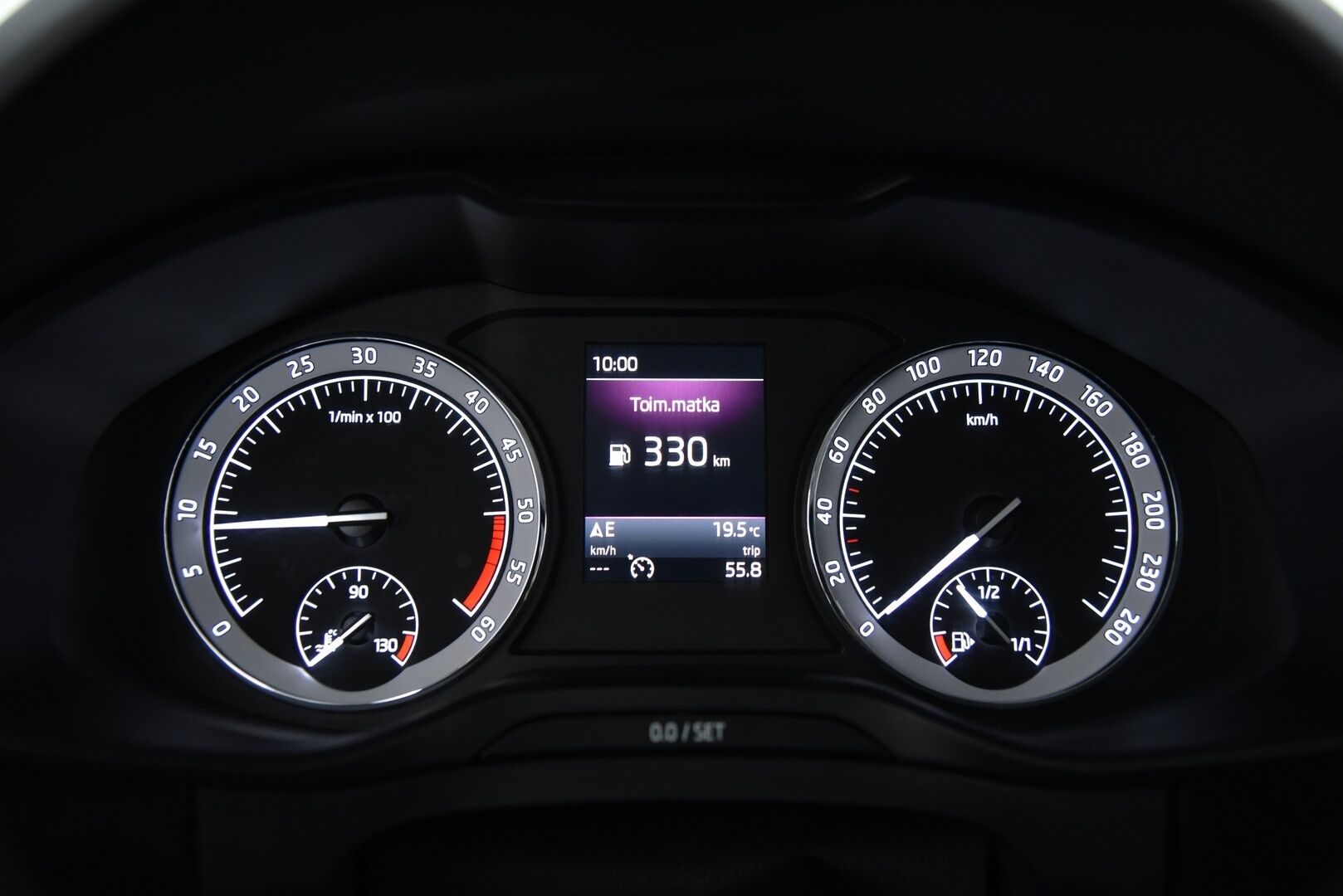 Skoda Kodiaq 2018 2,0 TDI 150 4x4 Style *Webasto / ACC / Koukku / Canton / Muistipenkit - 2x Aluvanteet / Navi / LED kaukovaloautomatiikalla