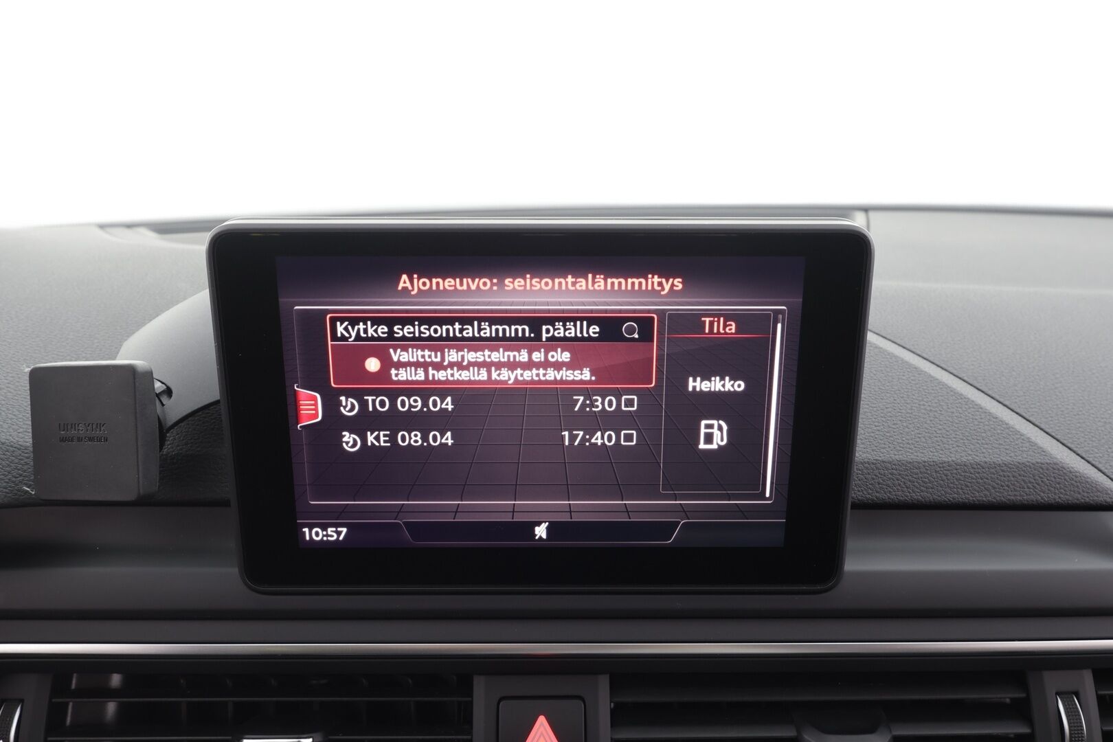 Audi A4 2018 Avant Business Comfort S line Edition 2,0 TDI 140 kW quattro S tronic * Vakkari / Webasto / Koukku / LED / P.tutkat * - Suomi-auto / Kahdet Renkaat - HULLUT AVAJAISHULINAT KORKOTARJOUS 3,29 %