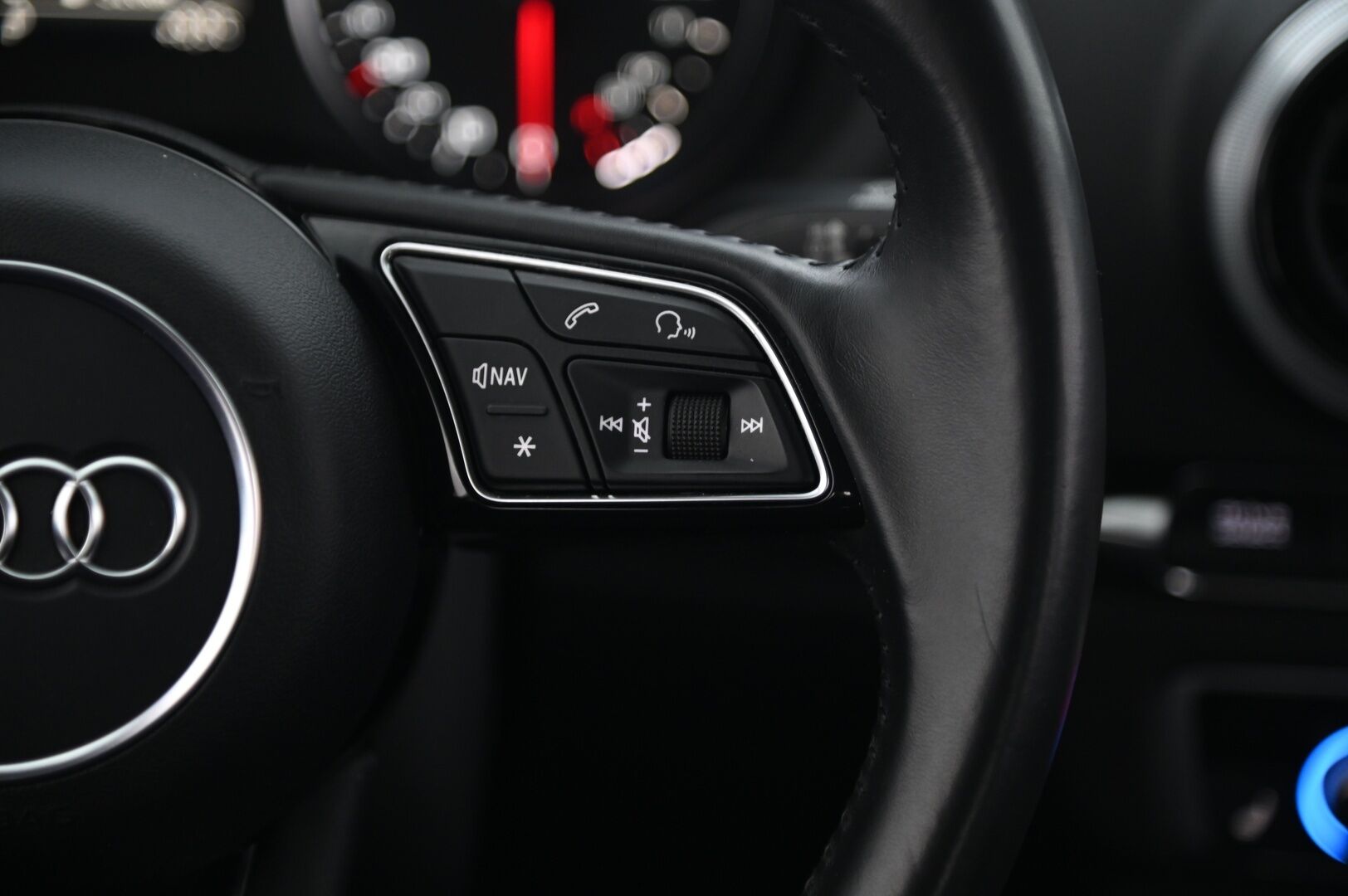 Audi A3 2018 Sedan Pro Business Sport Edition 1,6 TDI 85 kW S tronic * ACC / P.tutka / Keyless / Lohkolämmitin * - Suomi-auto kaksilla aluvanteilla!