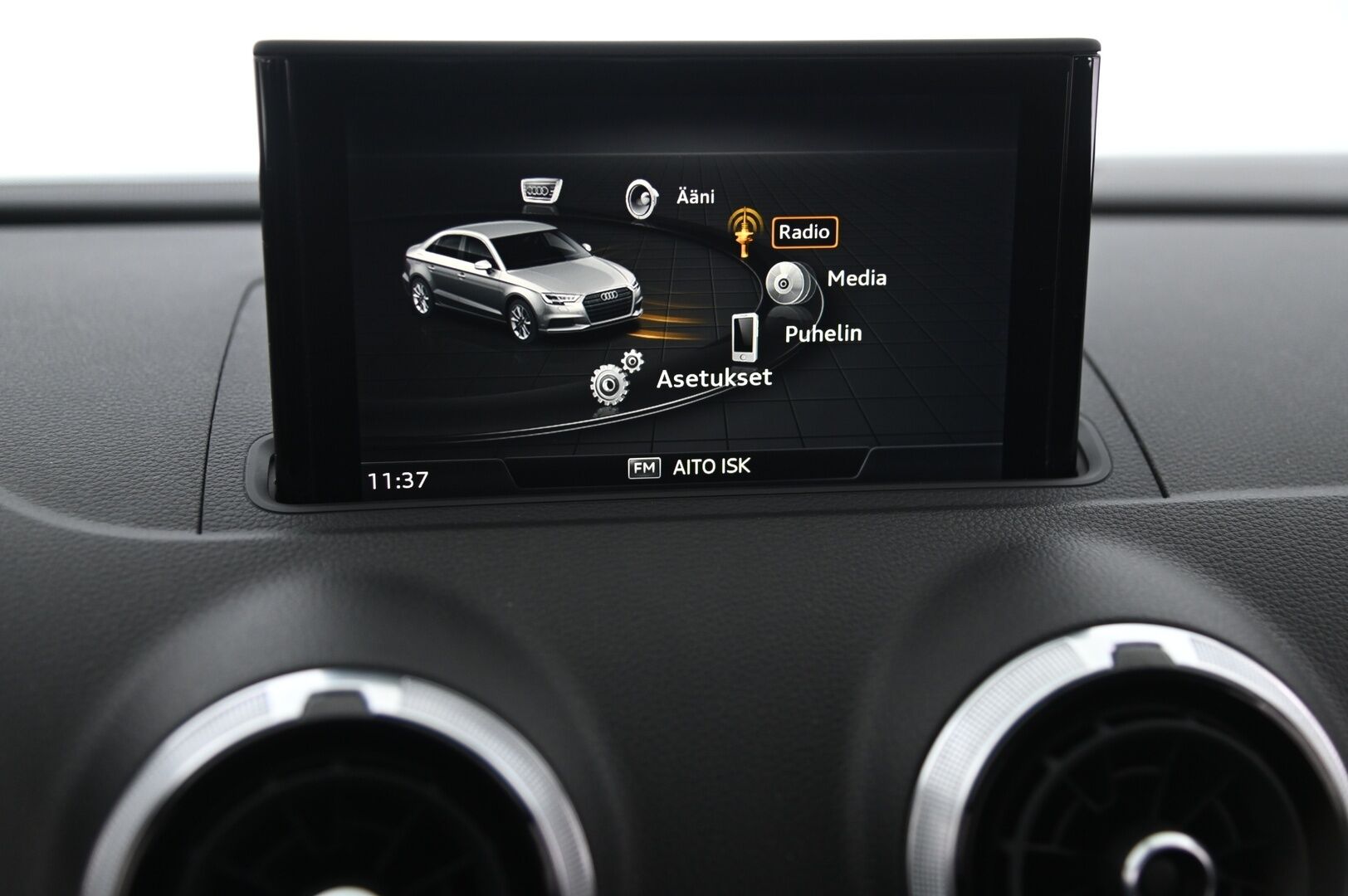 Audi A3 2018 Sedan Pro Business Sport Edition 1,6 TDI 85 kW S tronic * ACC / P.tutka / Keyless / Lohkolämmitin * - Suomi-auto kaksilla aluvanteilla!