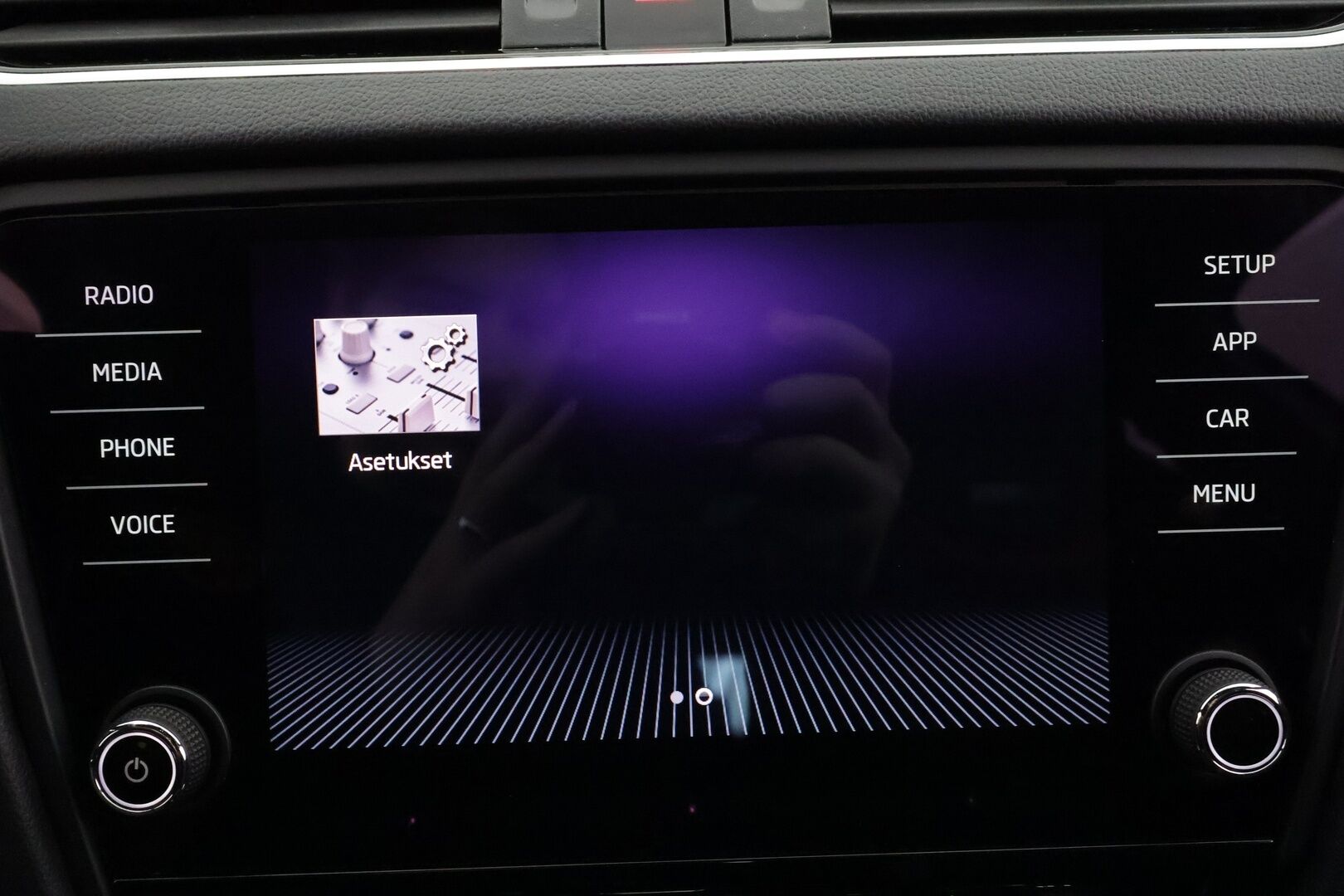 Skoda Octavia 2018 Combi 2,0 TSI RS DSG * Panorama / Webasto / ACC / LED / P.Kamera / Kaistavahti / KeylessGO * - Suomi-auto / Kahdet renkaat - HULLU BLACKWEEK KORKOTARJOUS 2,49%