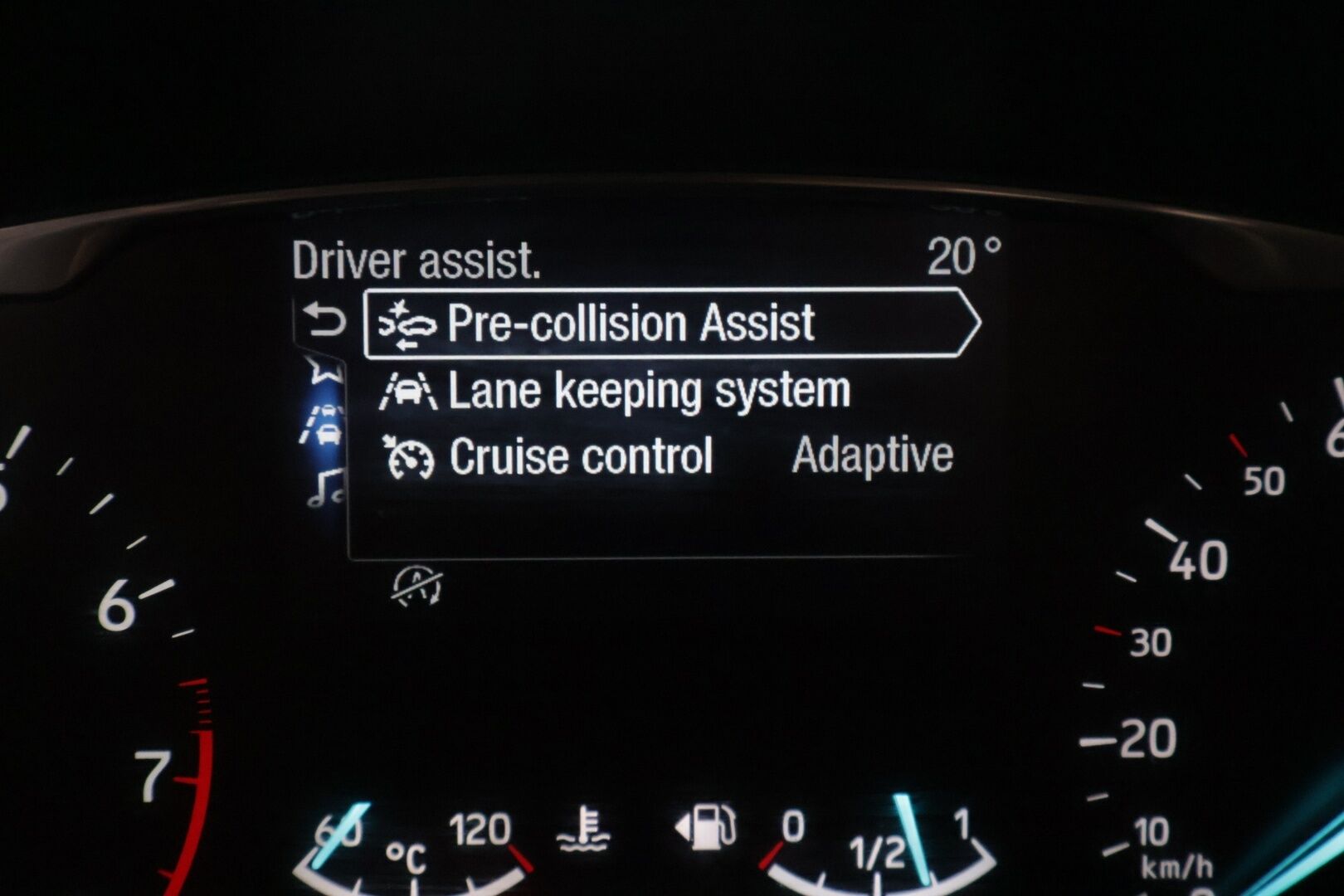 Ford Fiesta 2018 1,0 EcoBoost 100hv A6 Titanium 5-ovinen - Adapt.Vakkari | Peruutuskamera | Lohko+sisä | Applecarplay | Lämm. Tuulilasi | 2x Aluvanteet 