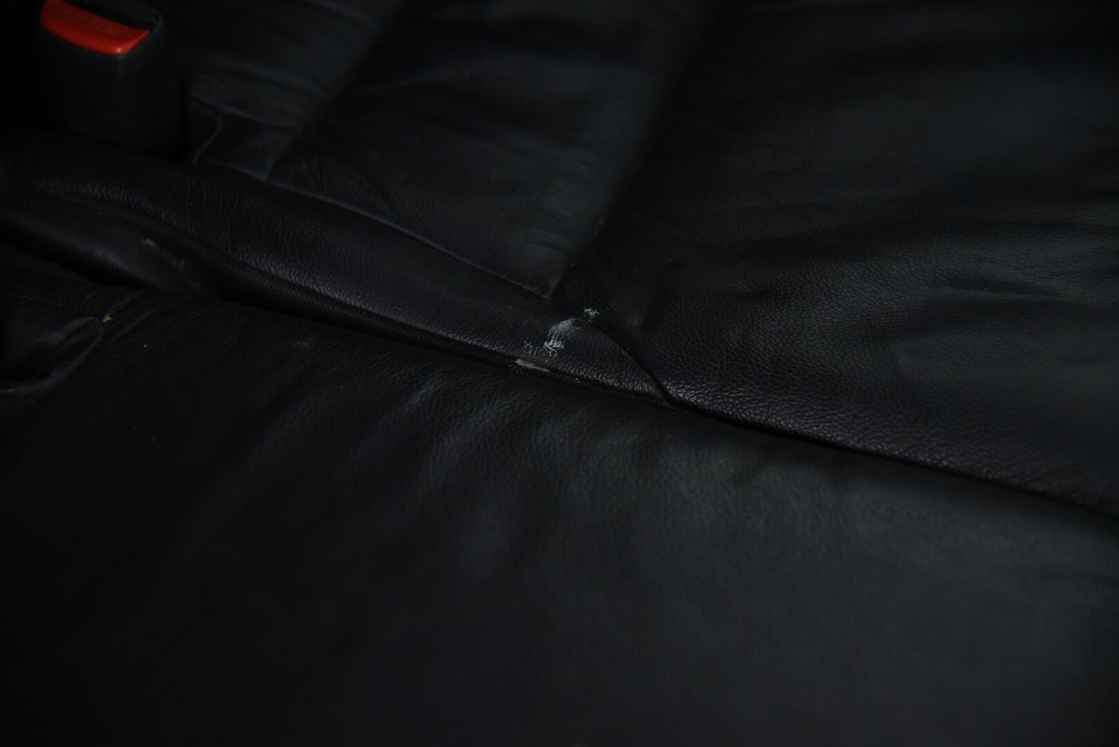 Honda CR-V 2011 2,2 i-DTEC Executive Adv AT 4WD * YritysOutlet - Myydään vain yrityksille * - Panorama / Koukku / Lohko&sisäp. / 2x renkaat & vanteet / Vakkari / Nahat / Helmiäisväri