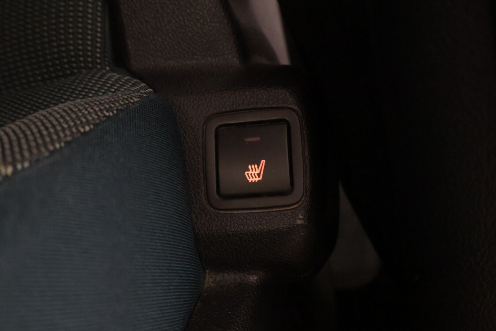 Citroen Berlingo Multispace 2018 PureTech 110 Feel - Suomi-auto | Tutkat | Huoltokirja