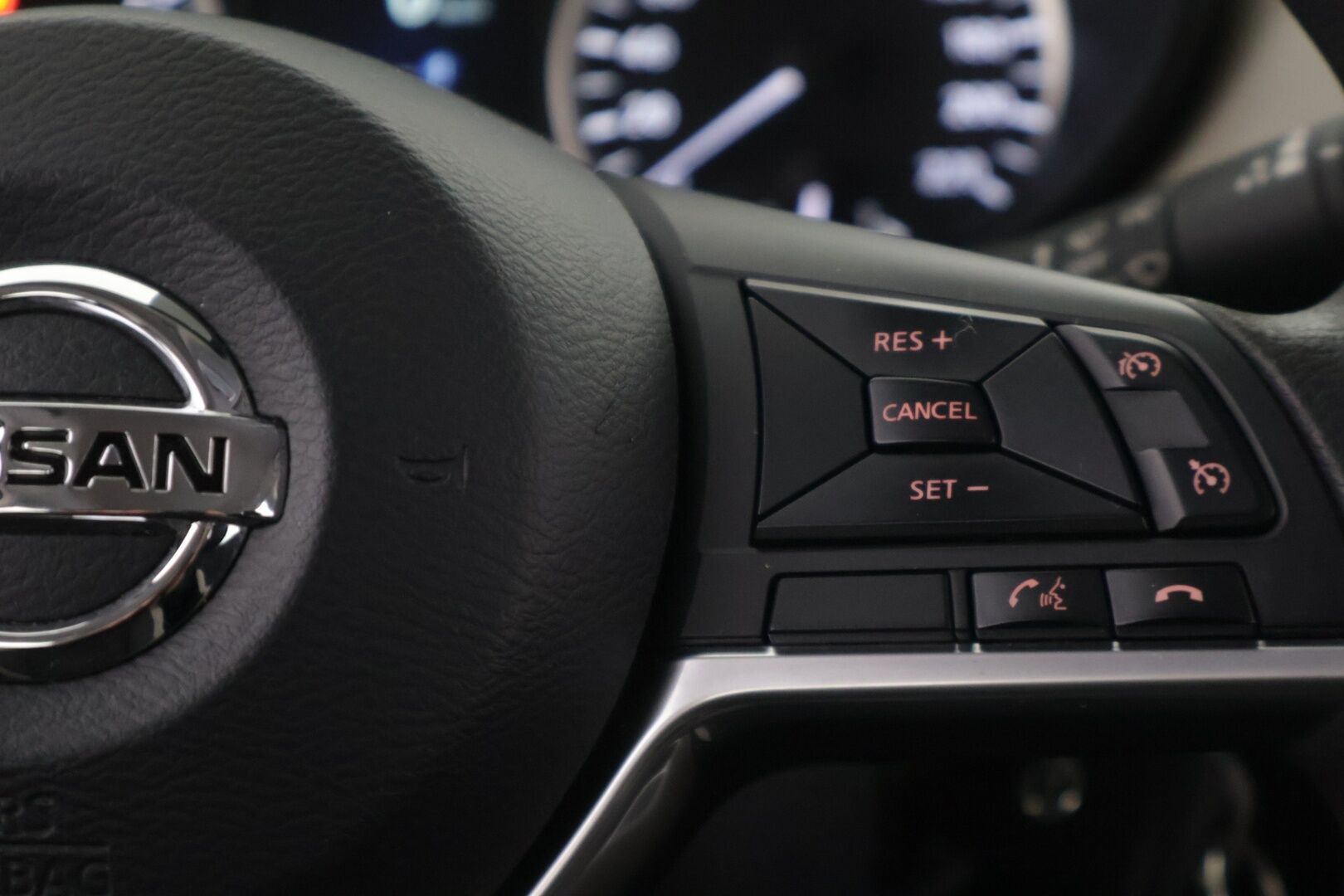 Nissan Micra 2018 IG- T 90 S/S Acenta 5M/T - YritysOutlet - Myydään vain yrityksille - - Tästä yrittäjälle suoraan ajosta tullut upeassa kunnossa oleva Nissan Micra! Pitkällä leimalla ja vaihdetulla jakoketjulla! Kahdet renkaat vantein!