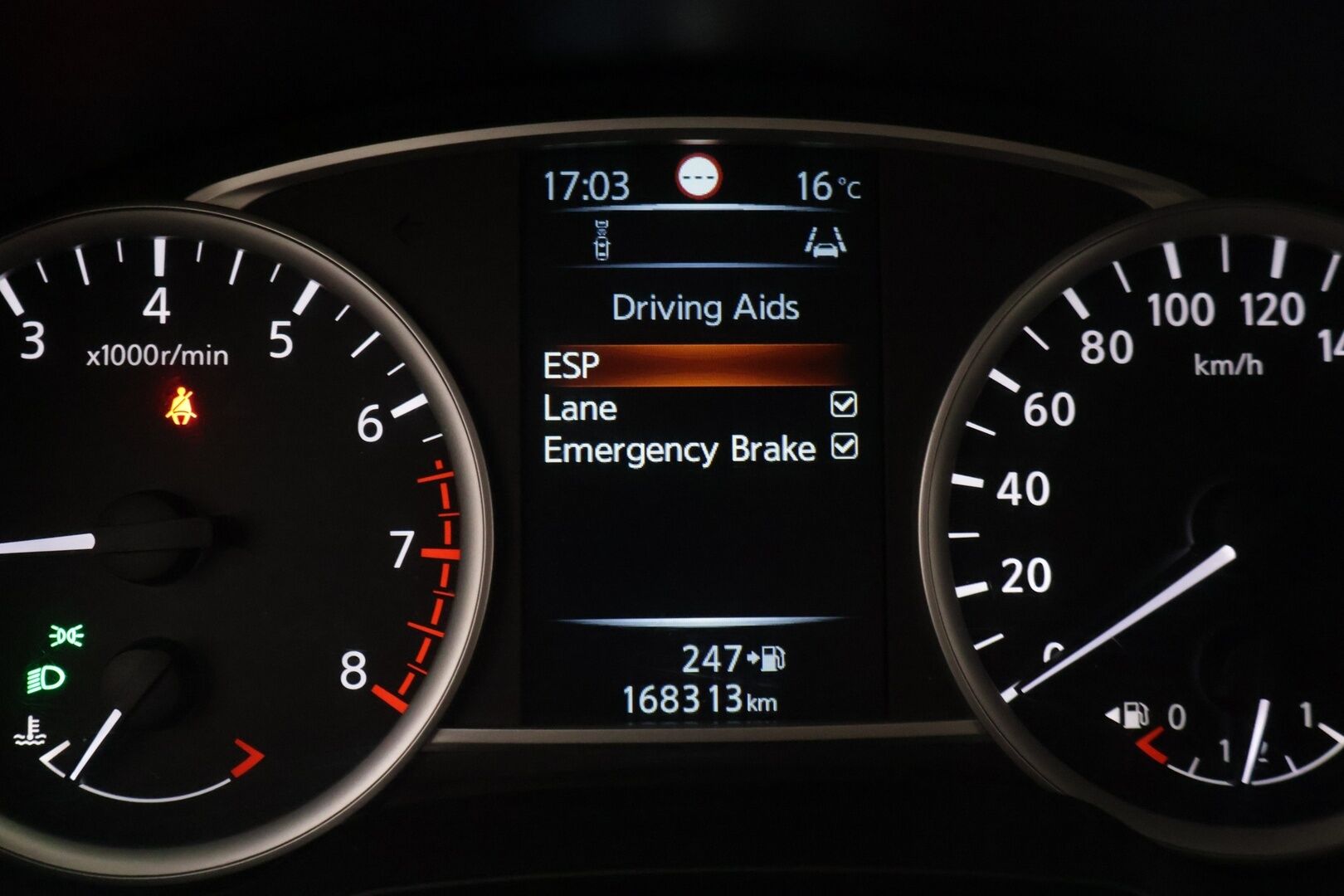 Nissan Micra 2018 IG- T 90 S/S Acenta 5M/T - YritysOutlet - Myydään vain yrityksille - - Tästä yrittäjälle suoraan ajosta tullut upeassa kunnossa oleva Nissan Micra! Pitkällä leimalla ja vaihdetulla jakoketjulla! Kahdet renkaat vantein!