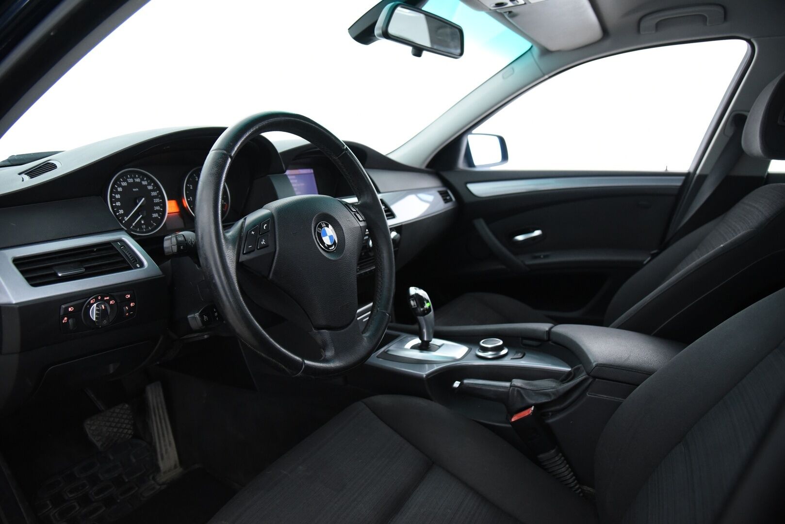 BMW 520 2008 **YritysOutlet - Myydään vain yrityksille