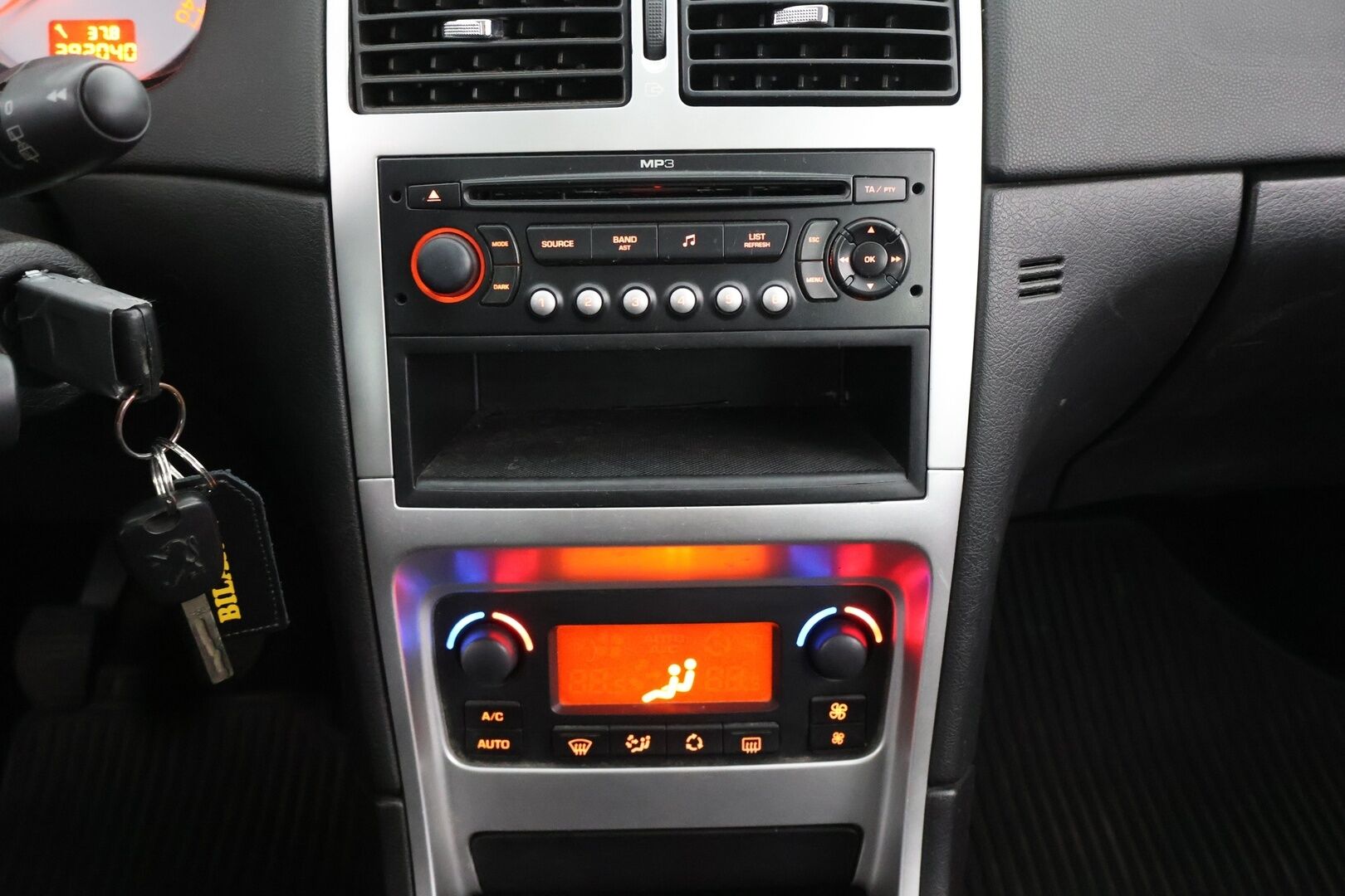 Peugeot 307 2008 Wagon Premium Plus HDi 90 - Myydään  Huutokaupat.com - Vakkari | Koukku 