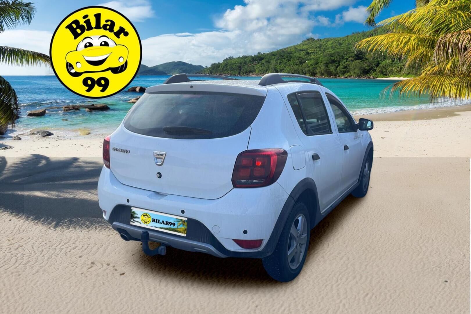 Dacia Sandero 2018 Dacia Sandero Stepway* Koukku / Vakkari / Lohko / Tutka* - *Koukku / Lohkolämmitin / Tutka taakse*