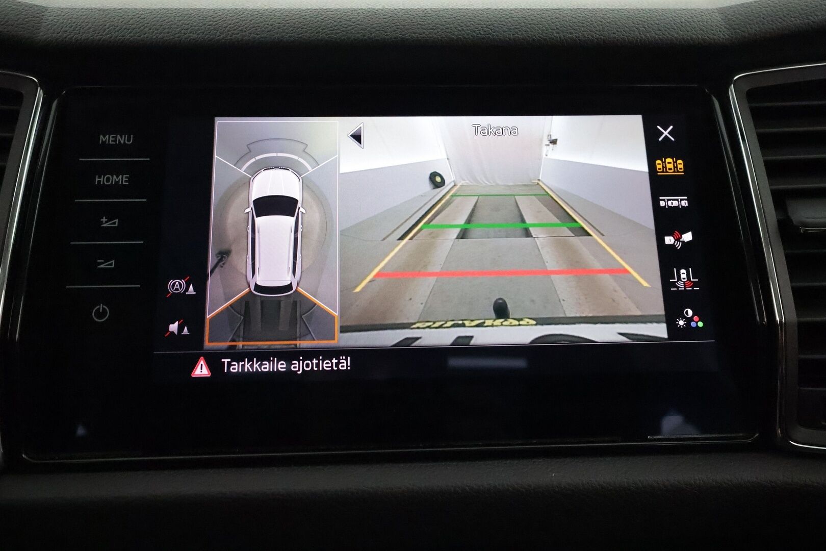 Skoda Kodiaq 2018 2.0 TDI 190 4x4 Exclusive DSG 7-P - Webasto / Imastoidut muistipenkit / Koukku / ACC / Panorama / Canton / 360 kamera / Keyless 