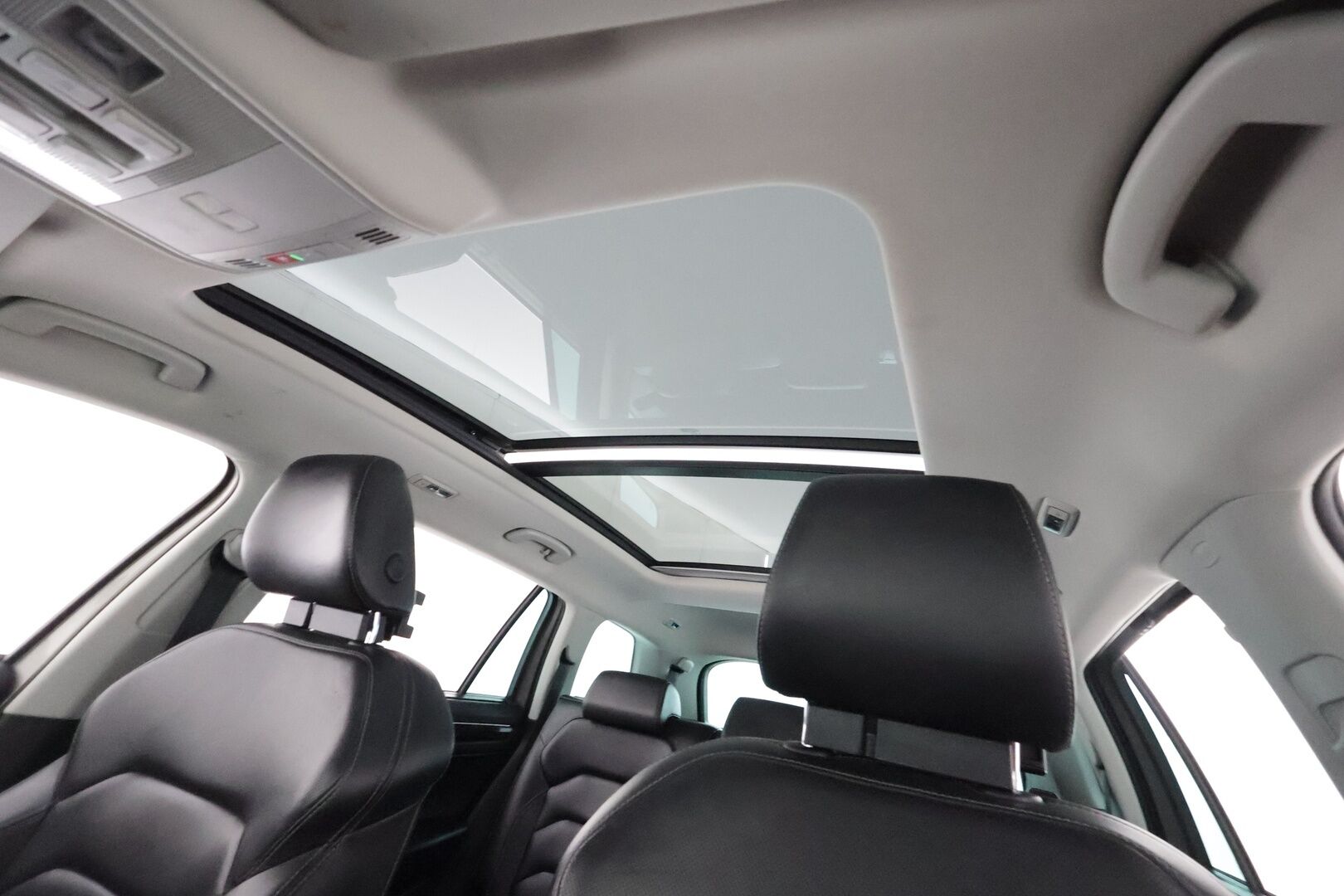 Skoda Kodiaq 2018 2.0 TDI 190 4x4 Exclusive DSG 7-P - Webasto / Imastoidut muistipenkit / Koukku / ACC / Panorama / Canton / 360 kamera / Keyless 