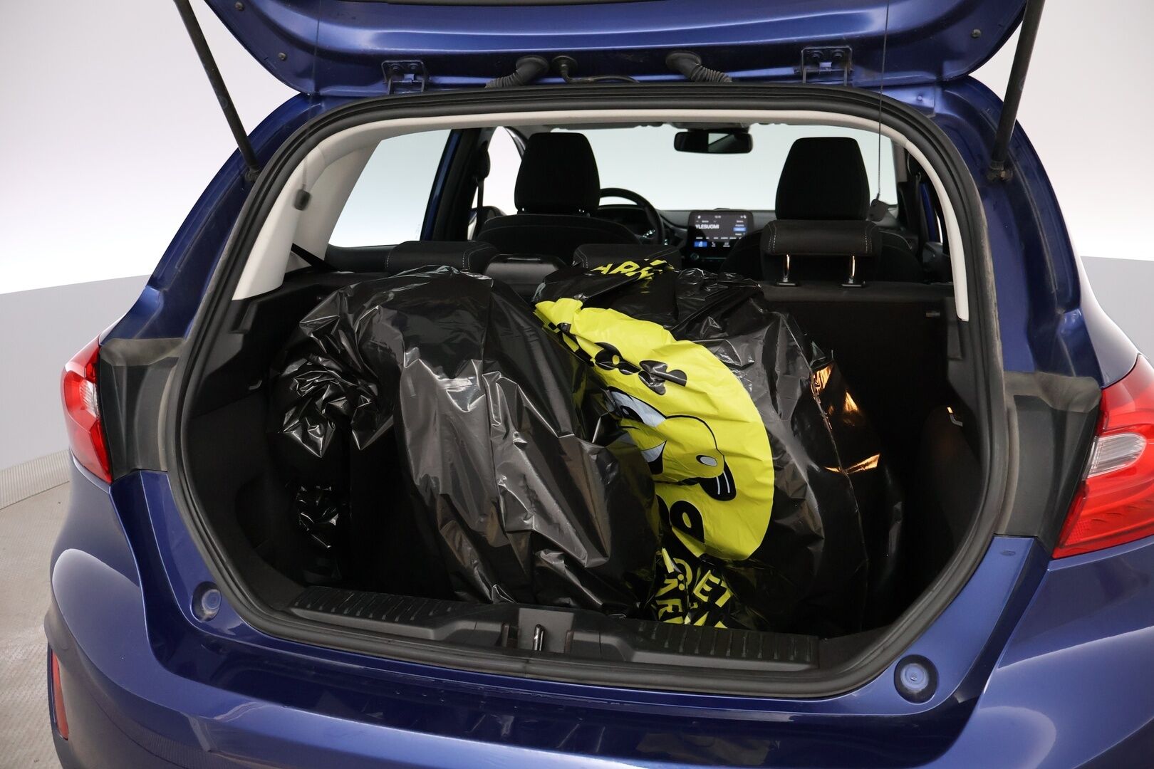 Ford Fiesta 2018 1,0 EcoBoost 100hv M6 Titanium 5-ovinen - YritysOutlet - Myydään vain yrityksille - *Suomi-auto / Vakkari / Merkkihuollettu / P-kamera / 2x-renkaat / YritysOutlet - Myydään vain yrityksille*