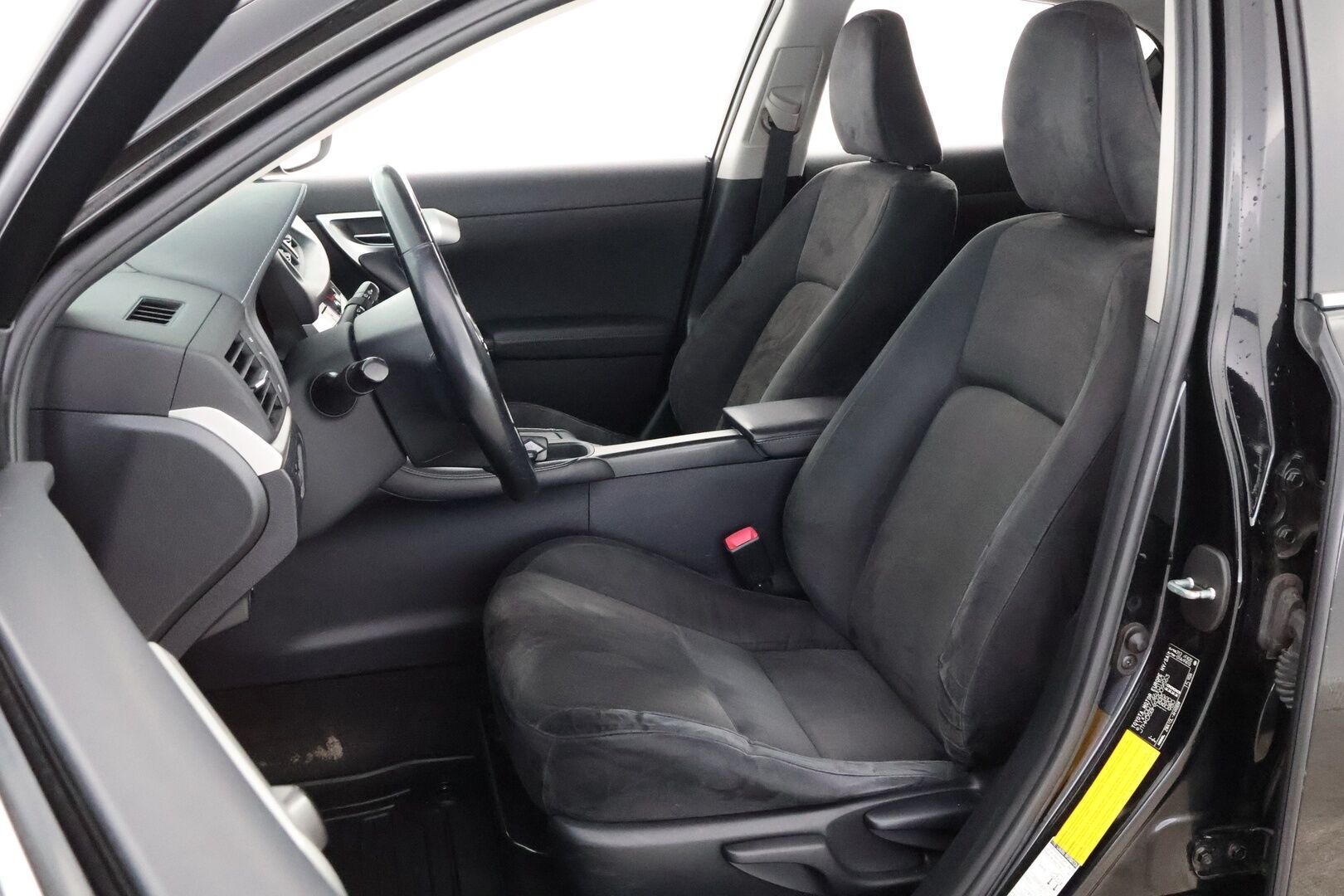Lexus CT 2011 200h Hybrid A Executive * Suomiauto / Peruutuskamera / Kangas-alcantara / Lohko & Sisäpistoke / Vakkari - 2x hyvät renkaat vanteilla / Särmä huoltohistoria! / Juuri tullut!