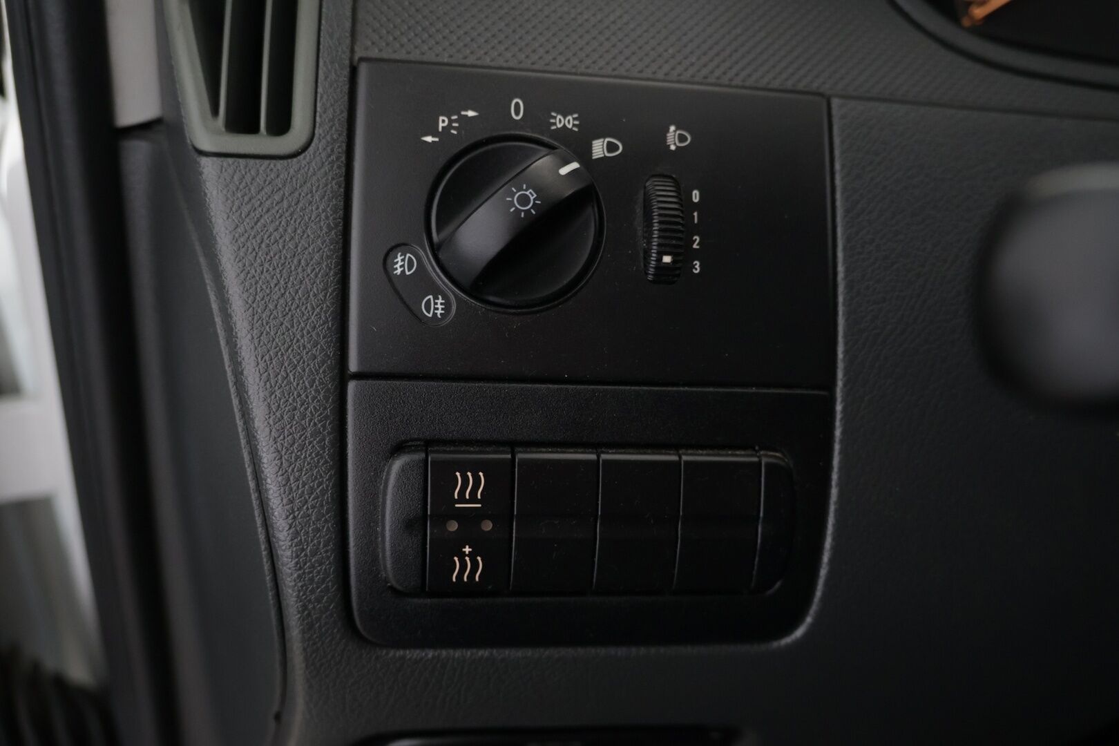 Mercedes-Benz Vito 2011 113CDI -3,05/32K keskipitkä A2 - Huippukuntoinen! / ALV / Vetokoukku / Vakkari
