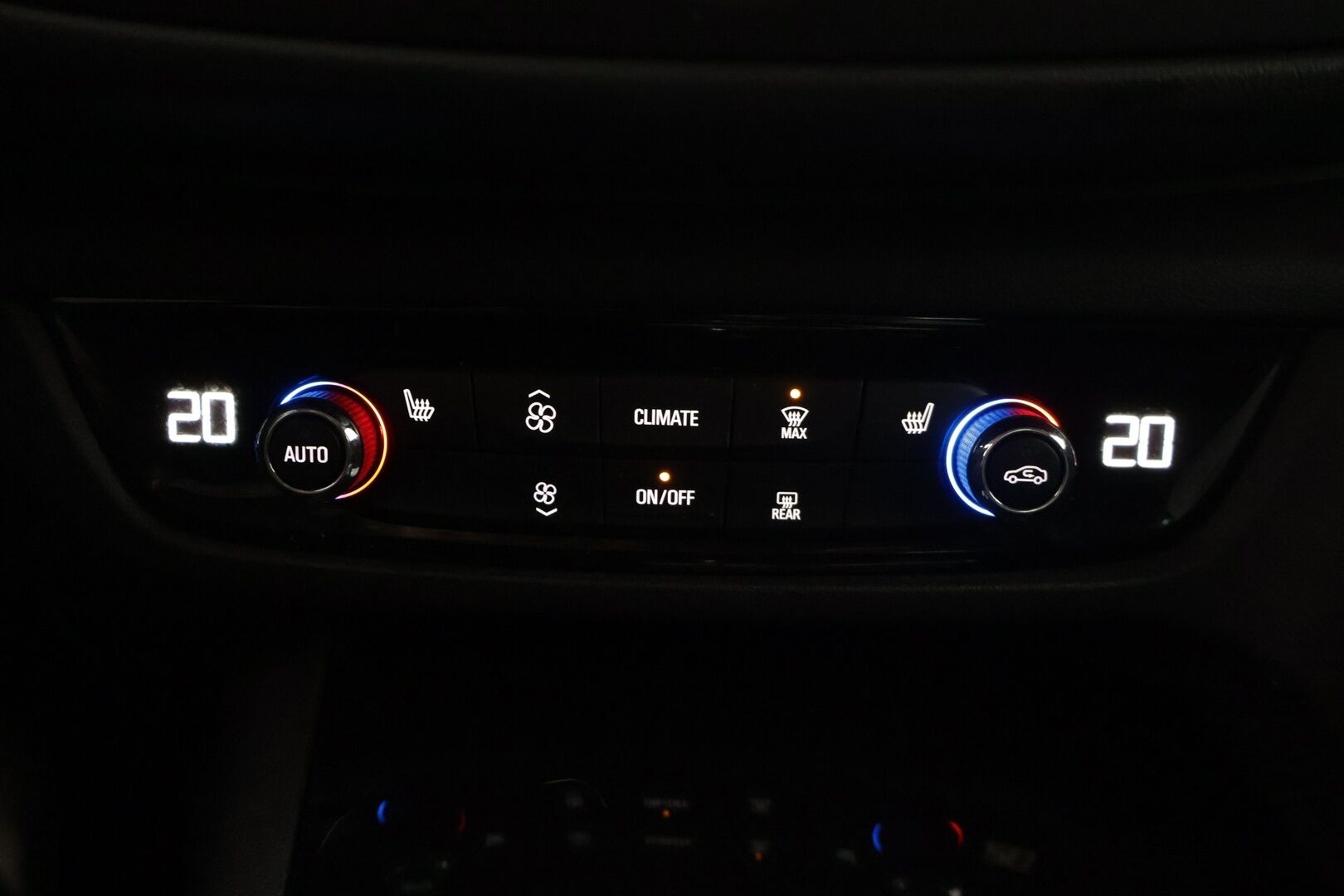 Opel Insignia 2018 Grand Sport Innovation 1,5 Turbo Start/Stop 121kW AT6 - | Vetokoukku | Peruutuskamera | Keyless go | LED-ajovalot | Apple&Android | Kaukovaloautomatiikka | Kaistavahti | Puolinahkapenkit | Lohkolämmitin | 