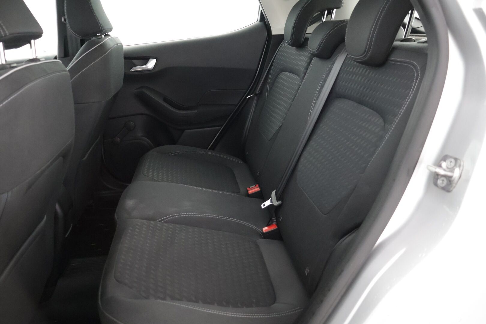 Ford Fiesta 2018 1,0 EcoBoost 100hv M6 Titanium 5-ovinen *MYYDÄÄN HUUTOKAUPAT.COM*