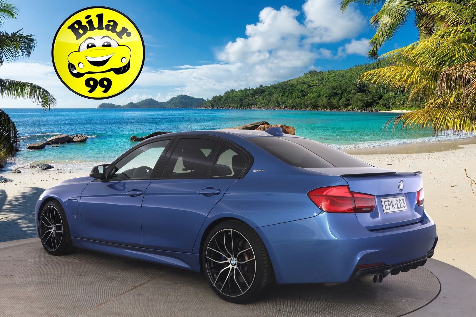 BMW 330 2017 F30 Sedan 330e A Business M Sport */ Kattoluukku / Prof. Navi / Vakkari / P-ilmastointi  / 2x renkaat /* - *Näyttävä / Siisti yksilö / 2x renkaat