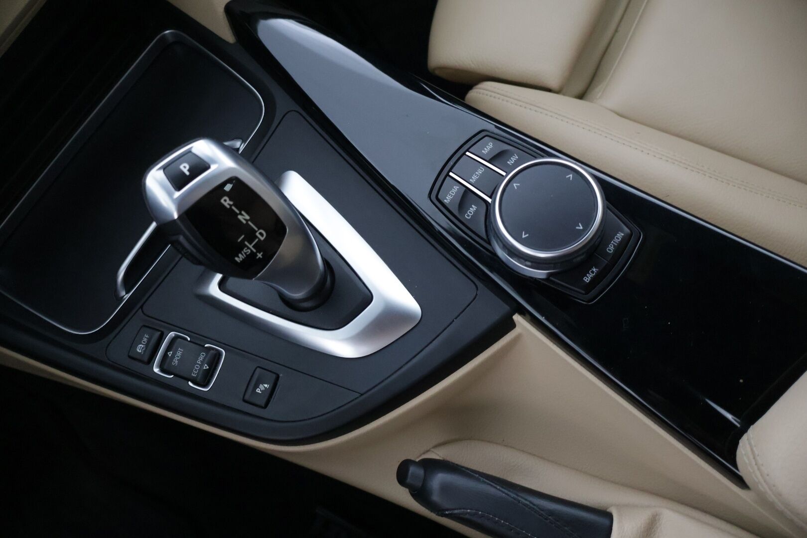 BMW 320 2018 F31 Touring 320d A xDrive Business Exclusive xDrive Edition - * Juurit tullut *