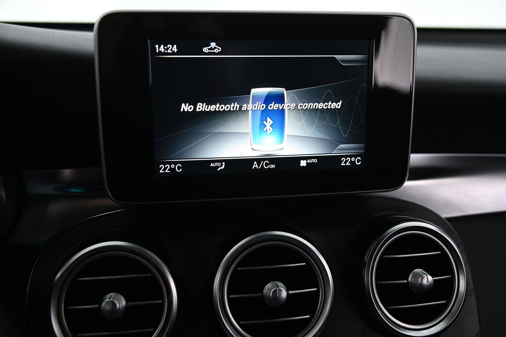 Mercedes-Benz GLC 2018 220 d 4Matic A Premium Business *Amg sisäpaketti / Webasto / DTR Pro / P.kamera / Sporttipenkit / Koukku* - *Suomi-auto / ILS-Led / 2x renkaat*