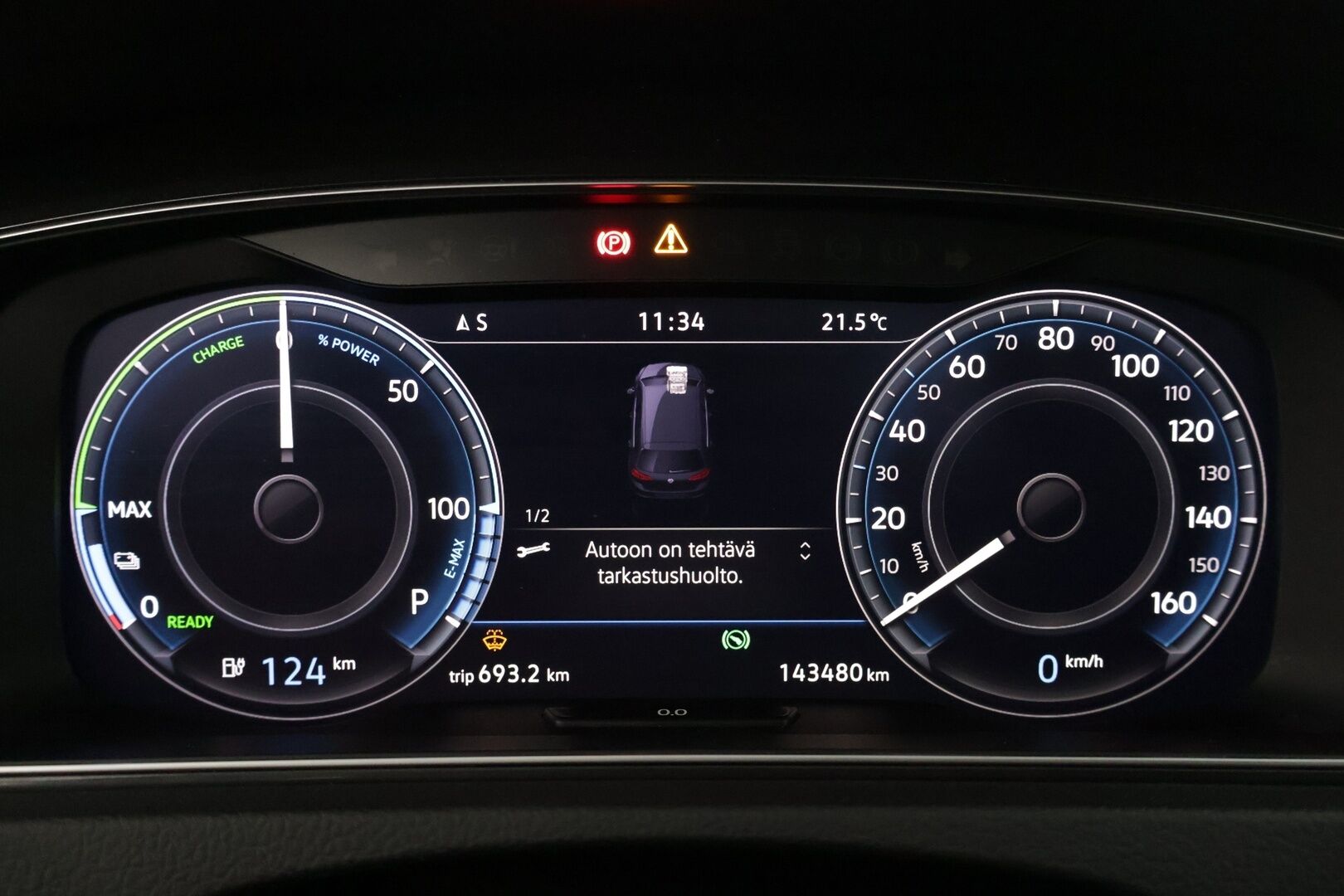 Volkswagen Golf 2018 e-Golf 100kW 36kWh aut. ** Facelift / Digimittaristo / Lämpöpumppu / Lämm. Tuulilasi / Acc / Carplay&Android auto ** - *Lämpöpaketilla varusteltu Suomiauto! / Kahdet renkaat vanteilla!*