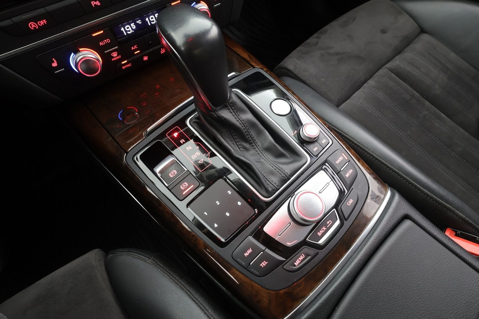 Audi A6 2018 Sedan S line Business Sport 1,8 TFSI 140 kW ultra S tronic - | Webasto | Koukku | Bose | ACC | Matrix-LED | Sporttipenkki Muistilla | P.Kamera | Navi | Suomi-auto | Kahdet renkaat |