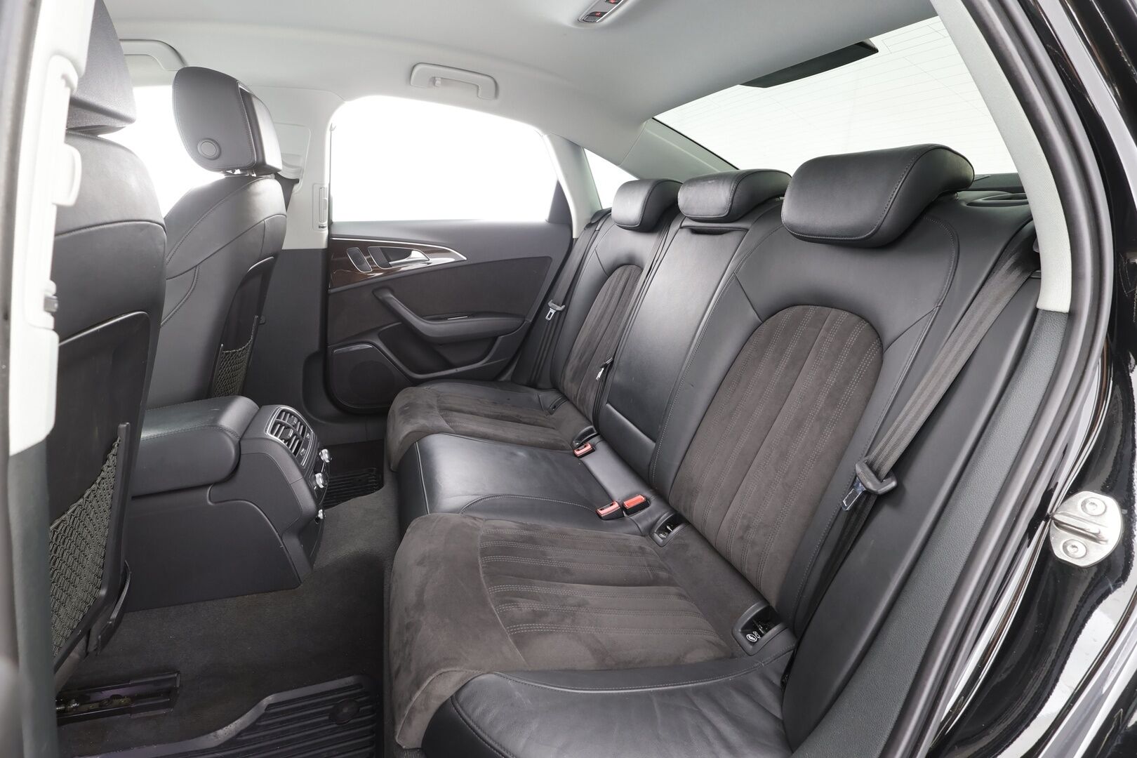 Audi A6 2018 Sedan S line Business Sport 1,8 TFSI 140 kW ultra S tronic - | Webasto | Koukku | Bose | ACC | Matrix-LED | Sporttipenkki Muistilla | P.Kamera | Navi | Suomi-auto | Kahdet renkaat |