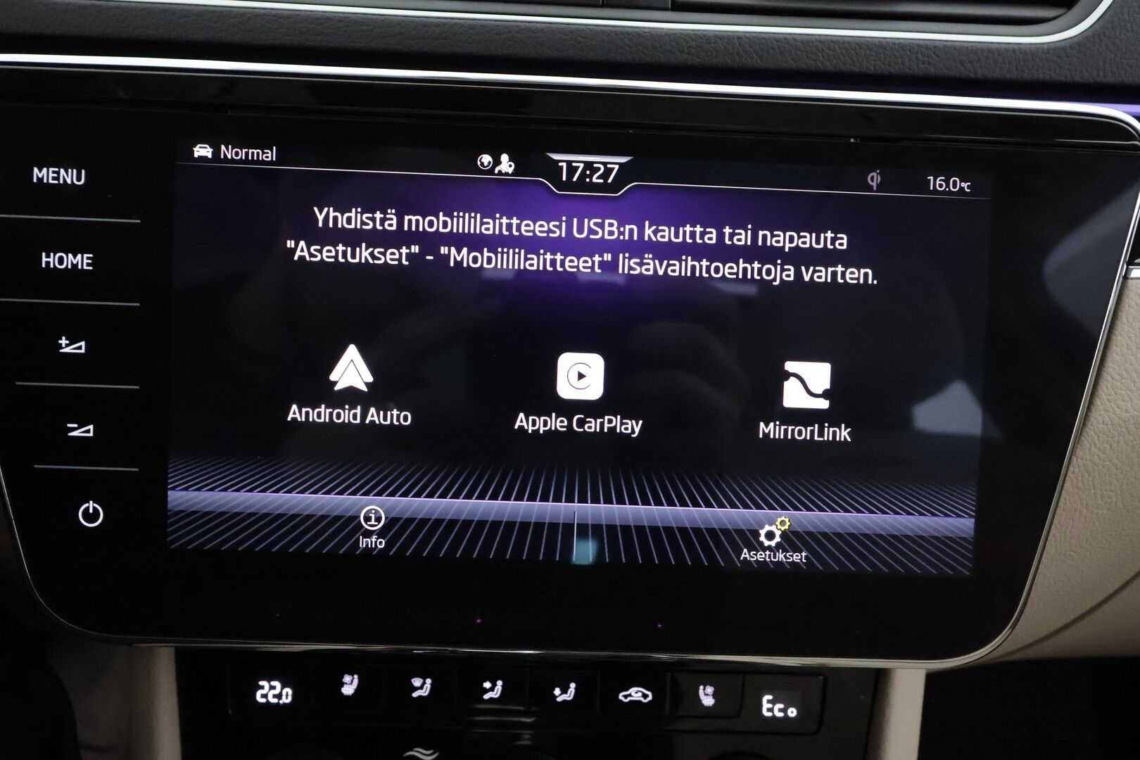 Skoda Superb 2021 Combi 1,4 TSI PHEV L&K iV DSG *Webasto / ACC / Canton / Panorama / Matrix-LED / 360° / Hierova&Ilmastoitu Muistipenkki* - *Taittuva koukku / Suomi-auto / Kahdet renkaat*