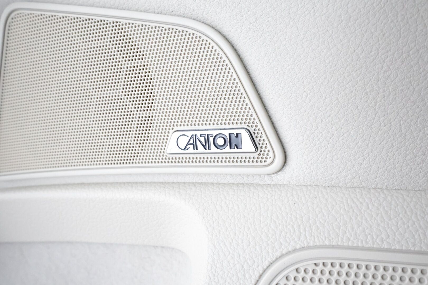 Skoda Superb 2021 Combi 1,4 TSI PHEV L&K iV DSG *Webasto / ACC / Canton / Panorama / Matrix-LED / 360° / Hierova&Ilmastoitu Muistipenkki* - *Taittuva koukku / Suomi-auto / Kahdet renkaat*