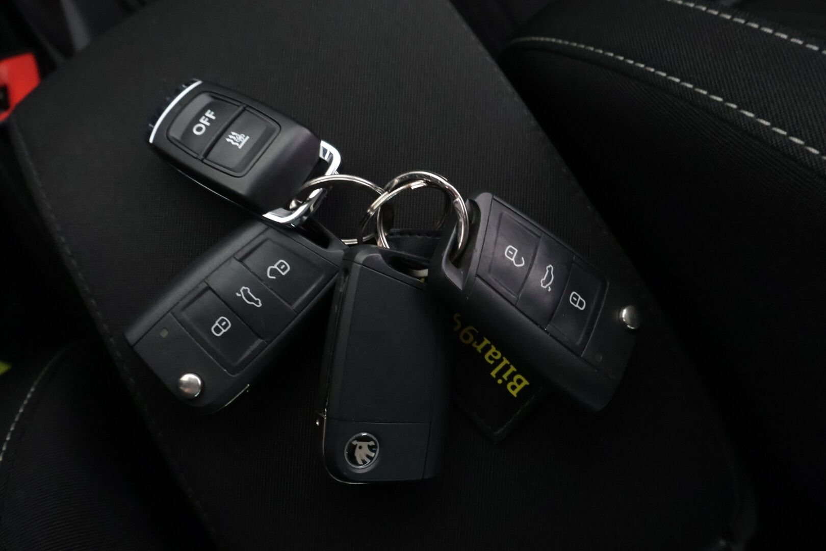 Skoda Octavia 2019 Combi 1,5 TSI Style BusinessLine DSG Autom. - Adapt. Vakkari | BLIS | P. Kamera | Sporttipenkit | Koukku | Webasto | 2x renkaat&alumiinivanteet