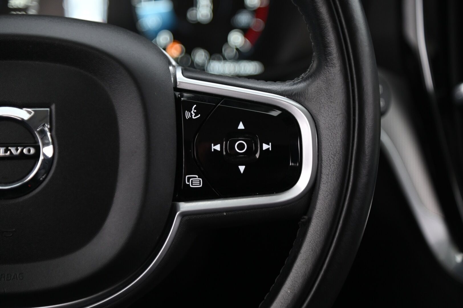 Volvo V60 2019 D3 Business Inscription aut *Webasto / Acc / Muistinahka / LED / Navi*