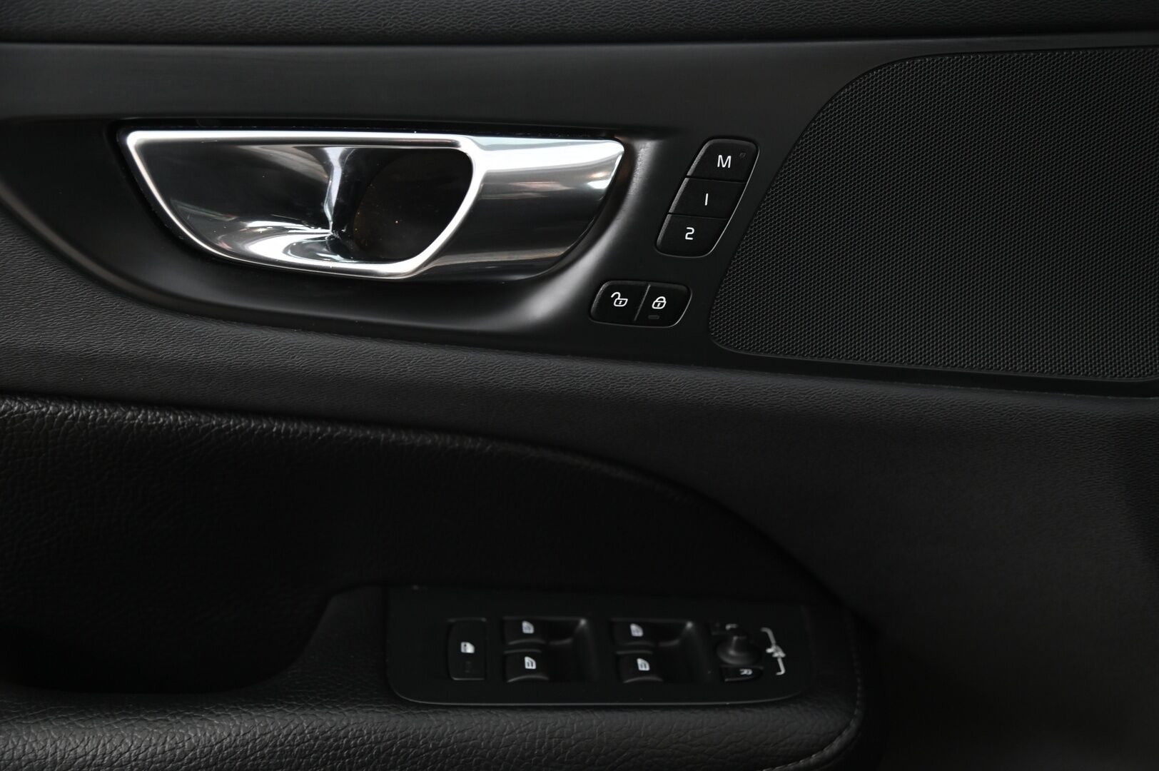 Volvo V60 2019 D3 Business Inscription aut *Webasto / Acc / Muistinahka / LED / Navi*