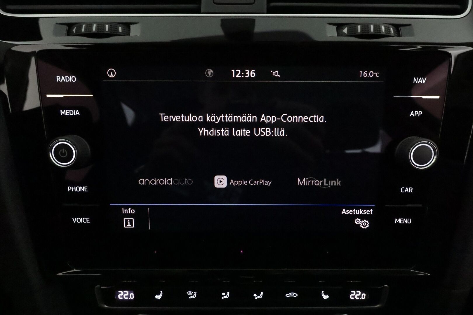 Volkswagen Golf 2018 Variant Highline 1,5 TSI EVO 110 kW DSG **Webasto / Koukku / ACC / LED-valot / P.Kamera / Hierova Penkki / Navi** - Suomi-auto / Kahdet Renkaat