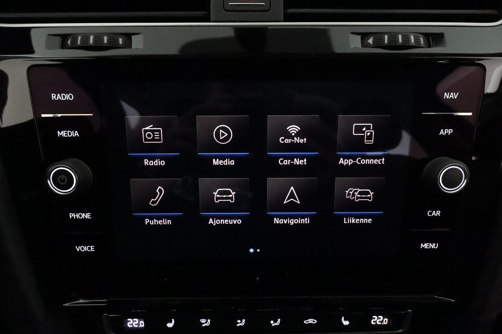 Volkswagen Golf 2018 Variant Highline 1,5 TSI EVO 110 kW DSG **Webasto / Koukku / ACC / LED-valot / P.Kamera / Hierova Penkki / Navi** - Suomi-auto / Kahdet Renkaat