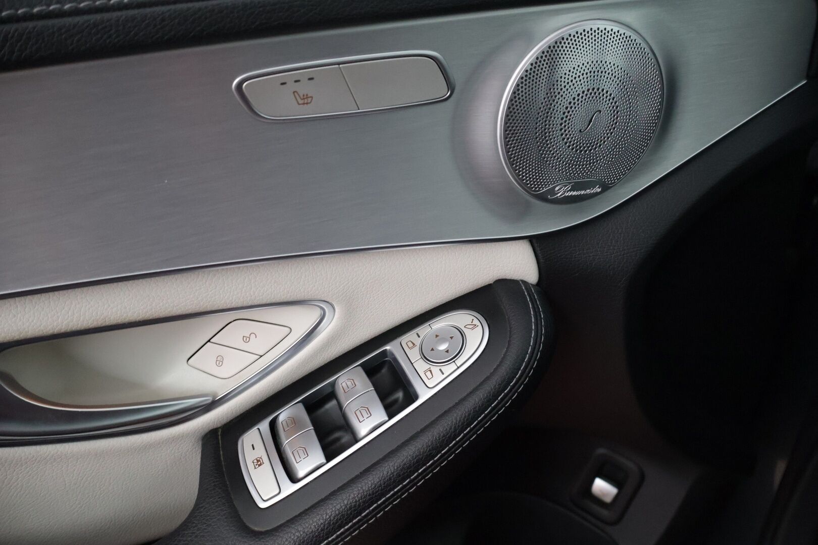 Mercedes-Benz C 2016 200 d T A Premium Business AMG - Burmeister | LED | Vaaleat nahat |  Ambient | Navi | Sähköpenkit | Moottori vaihdettu 
