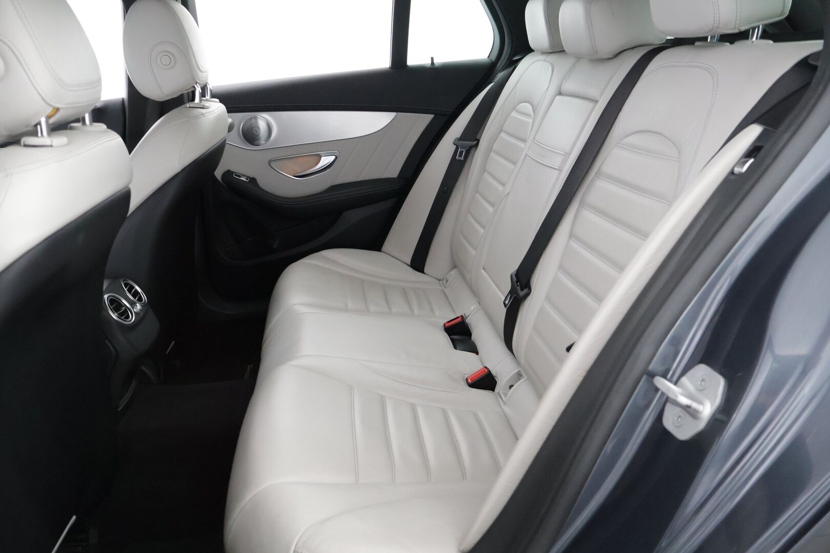 Mercedes-Benz C 2016 200 d T A Premium Business AMG - Burmeister | LED | Vaaleat nahat |  Ambient | Navi | Sähköpenkit | Moottori vaihdettu 