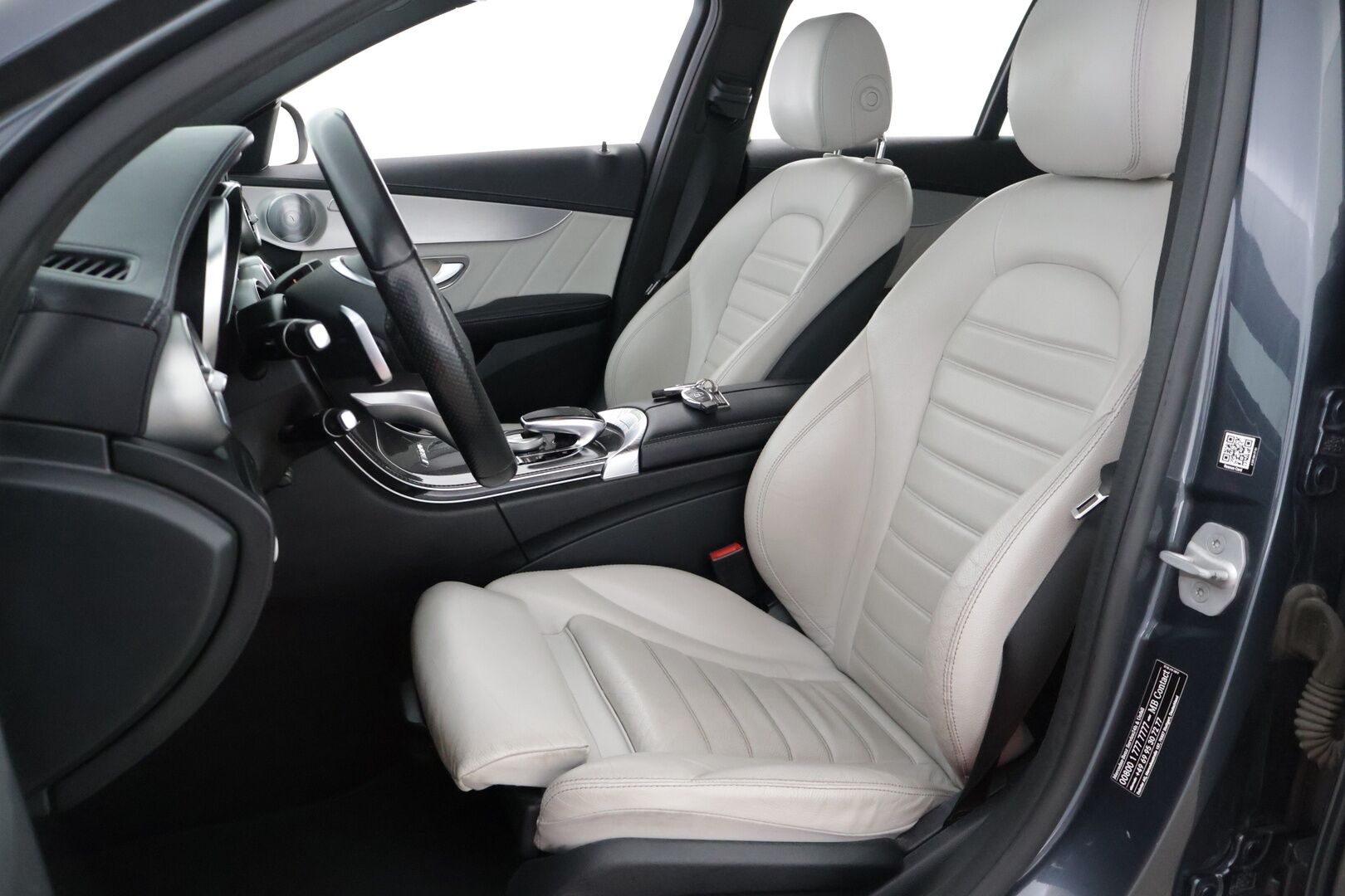 Mercedes-Benz C 2016 200 d T A Premium Business AMG *Burmeister / LED / Vaaleat nahat / Ambient / Navi* - Sähköpenkit / Sähköluukku / Kahdet renkaat ja vanteet - HULLUT AVAJAISHULINAT KORKOTARJOUS 3,29 %