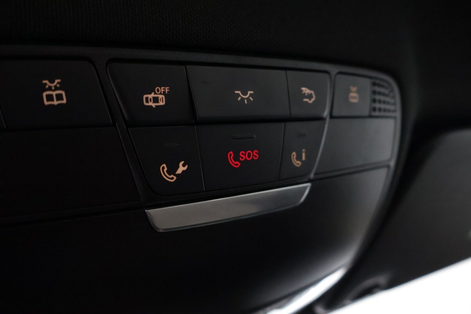 Mercedes-Benz C 2016 200 d T A Premium Business AMG *Burmeister / LED / Vaaleat nahat / Ambient / Navi* - Sähköpenkit / Sähköluukku / Kahdet renkaat ja vanteet - HULLUT AVAJAISHULINAT KORKOTARJOUS 3,29 %