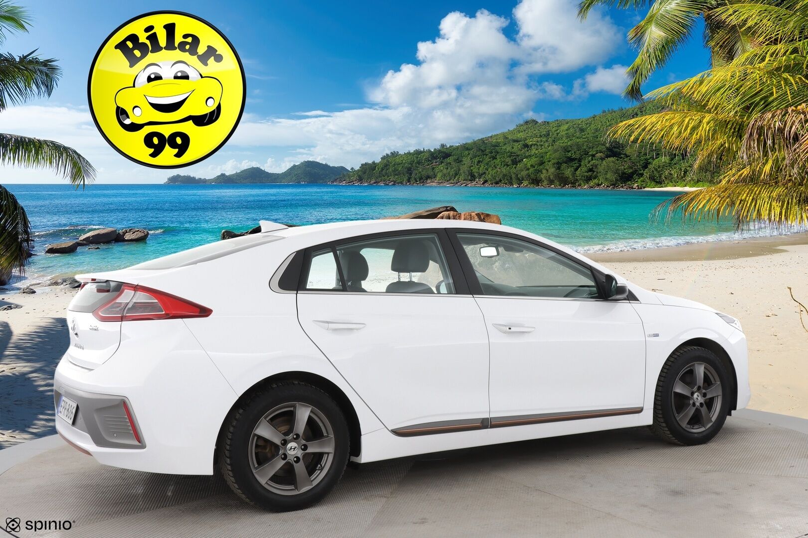 Hyundai IONIQ ELECTRIC 2018 MY19 *Infinity / ILP / Ilmastoidut muistipenkit / Nahkasisusta / ACC / P.kamera / Ratinlämmitin* - Kattavasti varusteltu / Hyvin pidetty / Hienokuntoinen!