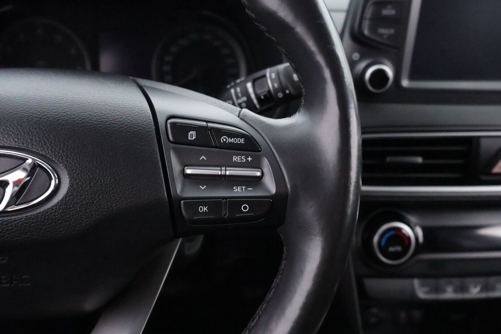 Hyundai KONA 2019 1,6 T-GDI 4WD 7DCT-aut. Comfort NEDC BT - Suomiauto | Koukku | Krell Audio | Peruutuskamera | Apple&Android | Adapt.LED | Lohko&Sisäpistoke | Huippuvarusteet!
